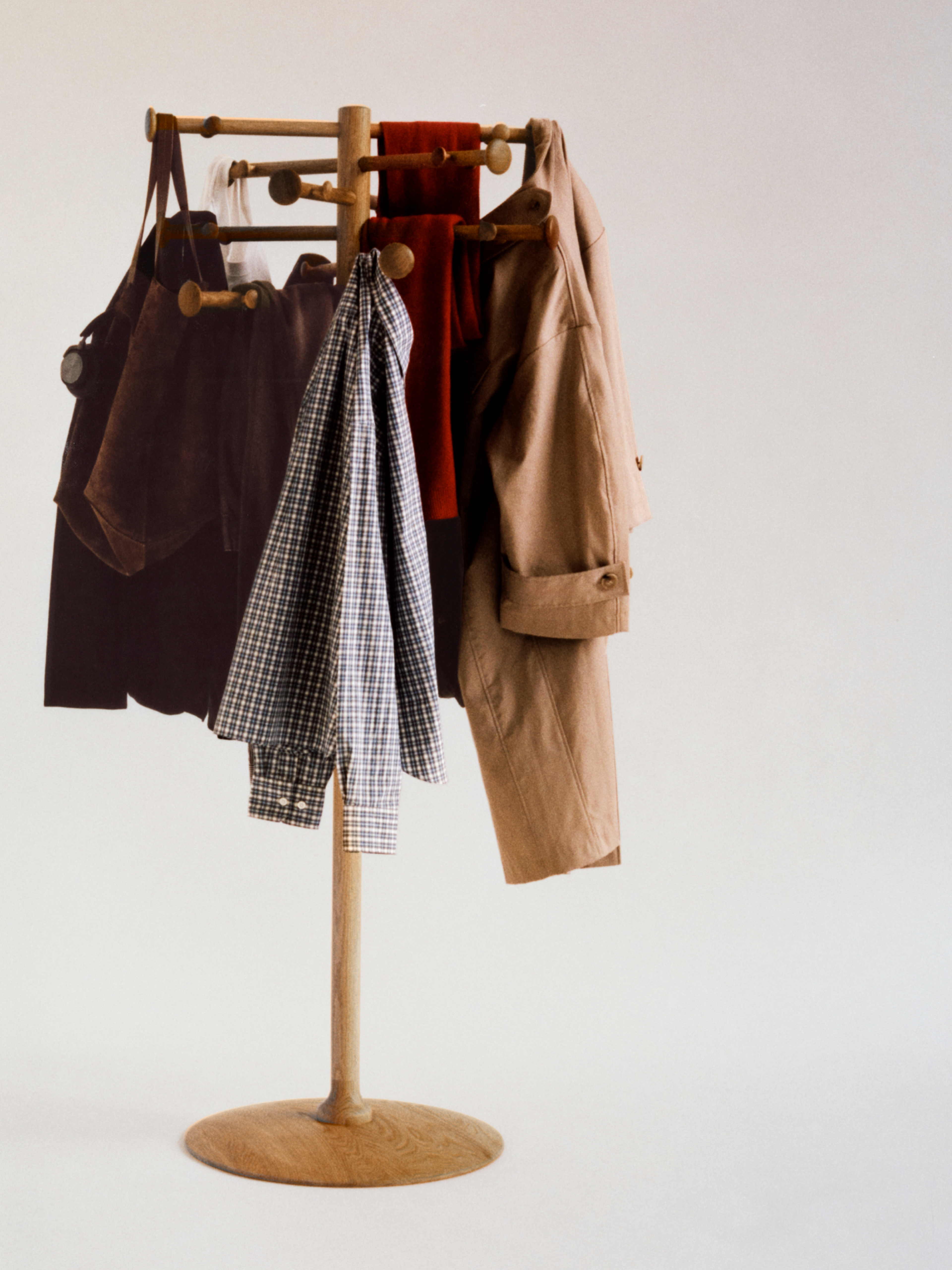 coatstand_crop.png