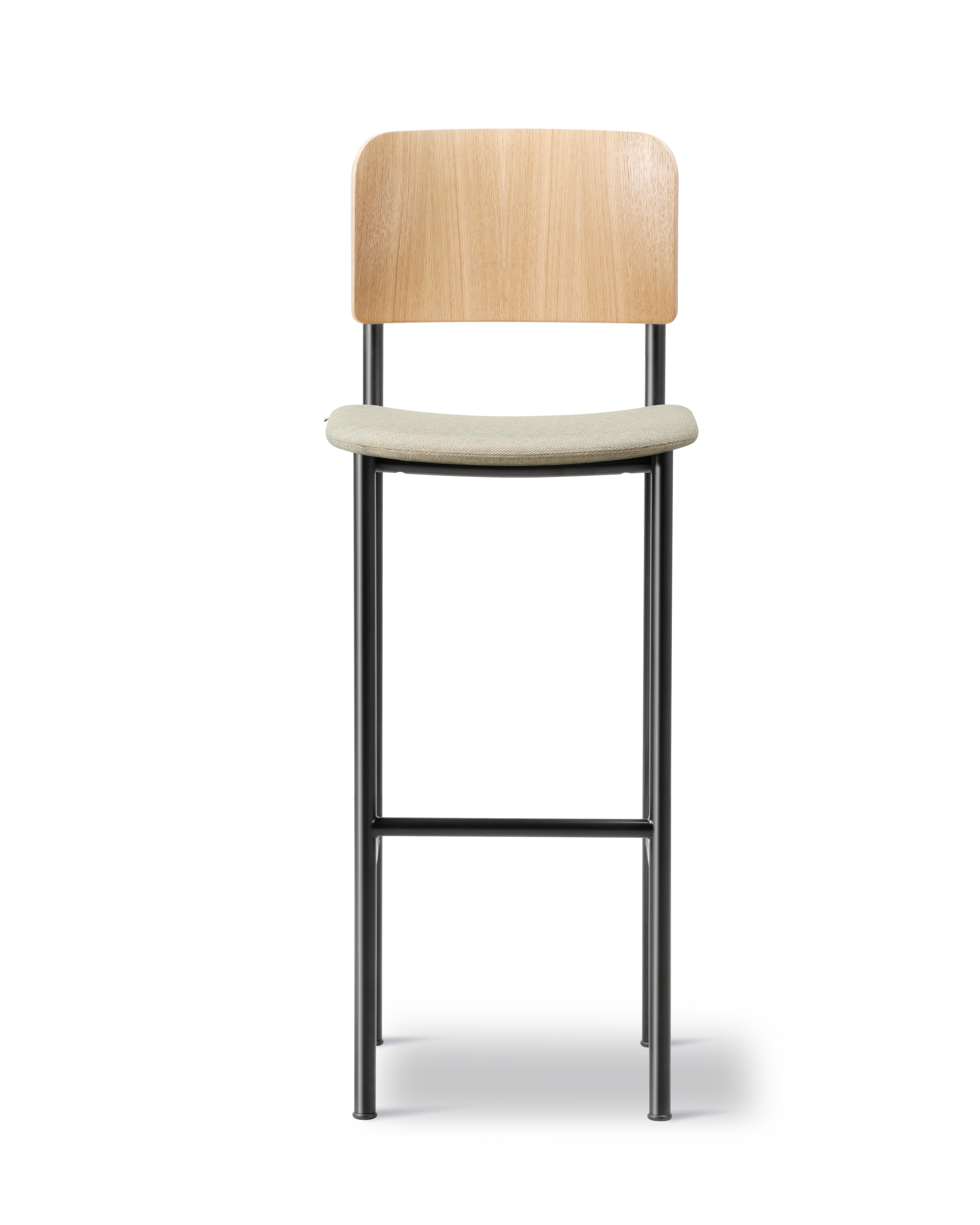 Plan  Barstool - Oak lacquered / Black steel frame / Steelcut Quartet 924