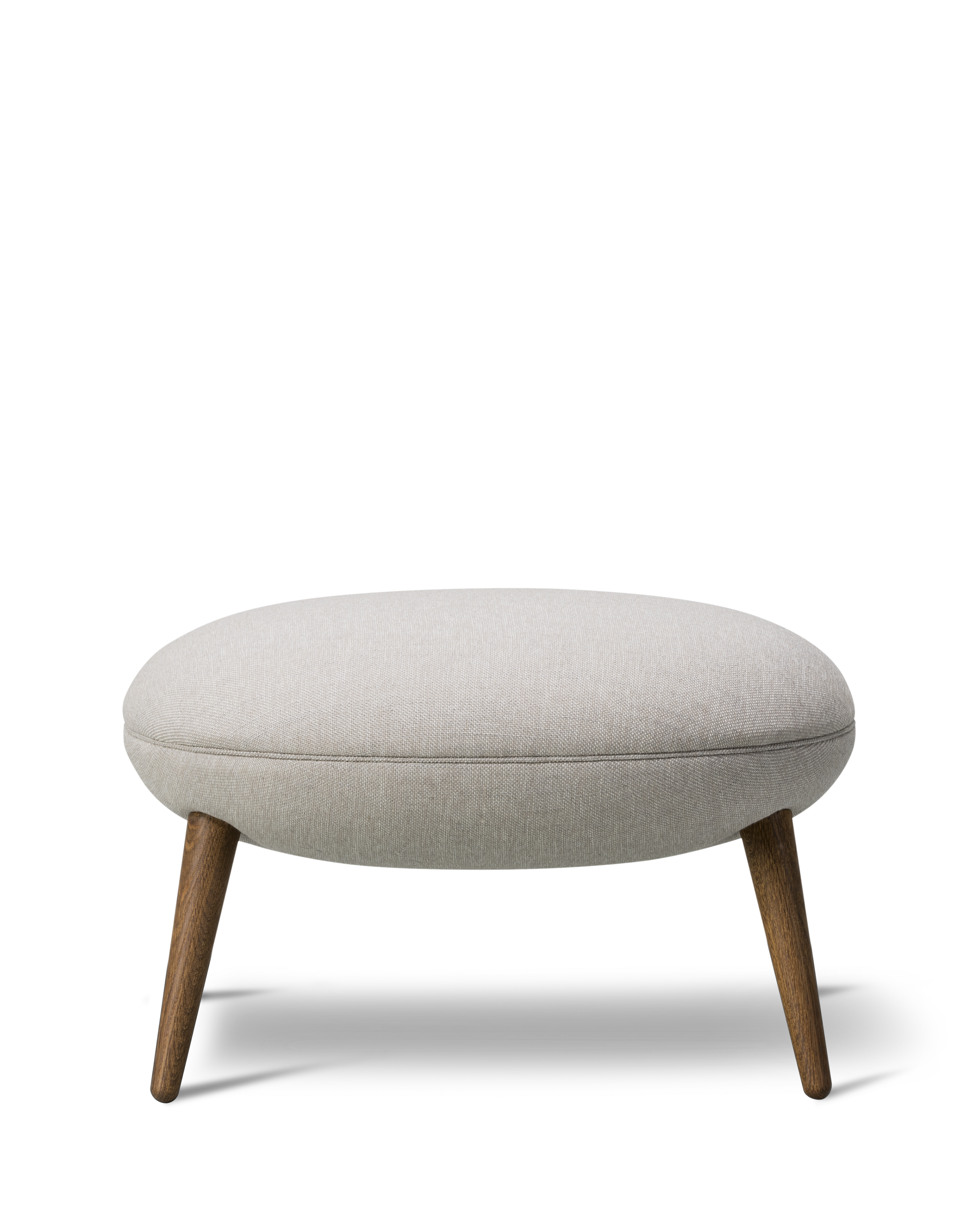 Swoon Ottoman - Sunniva 717 / Røget eg