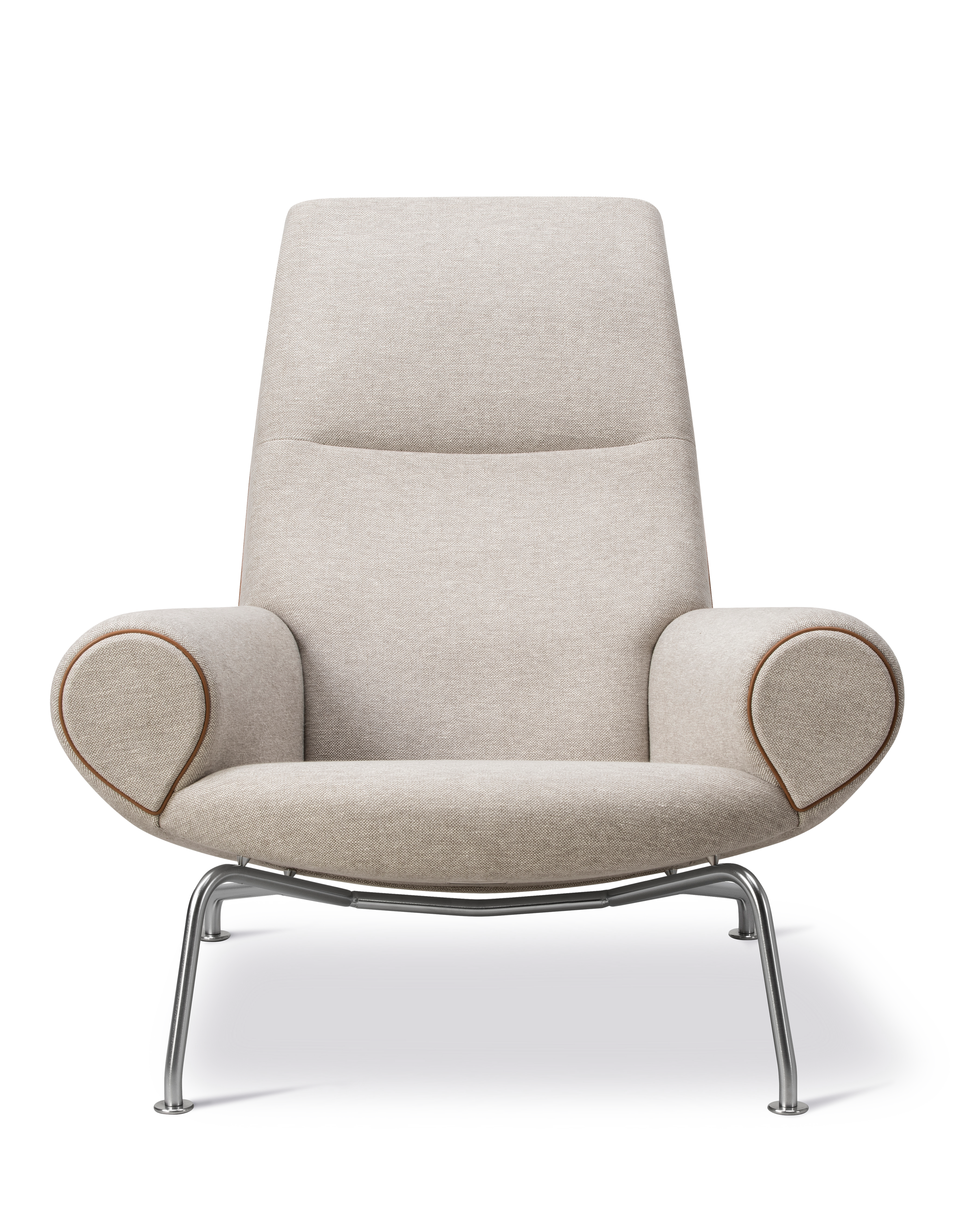 Wegner Queen Chair - Clay 12 / Brushed chrome frame / Leather piping 91 Max 