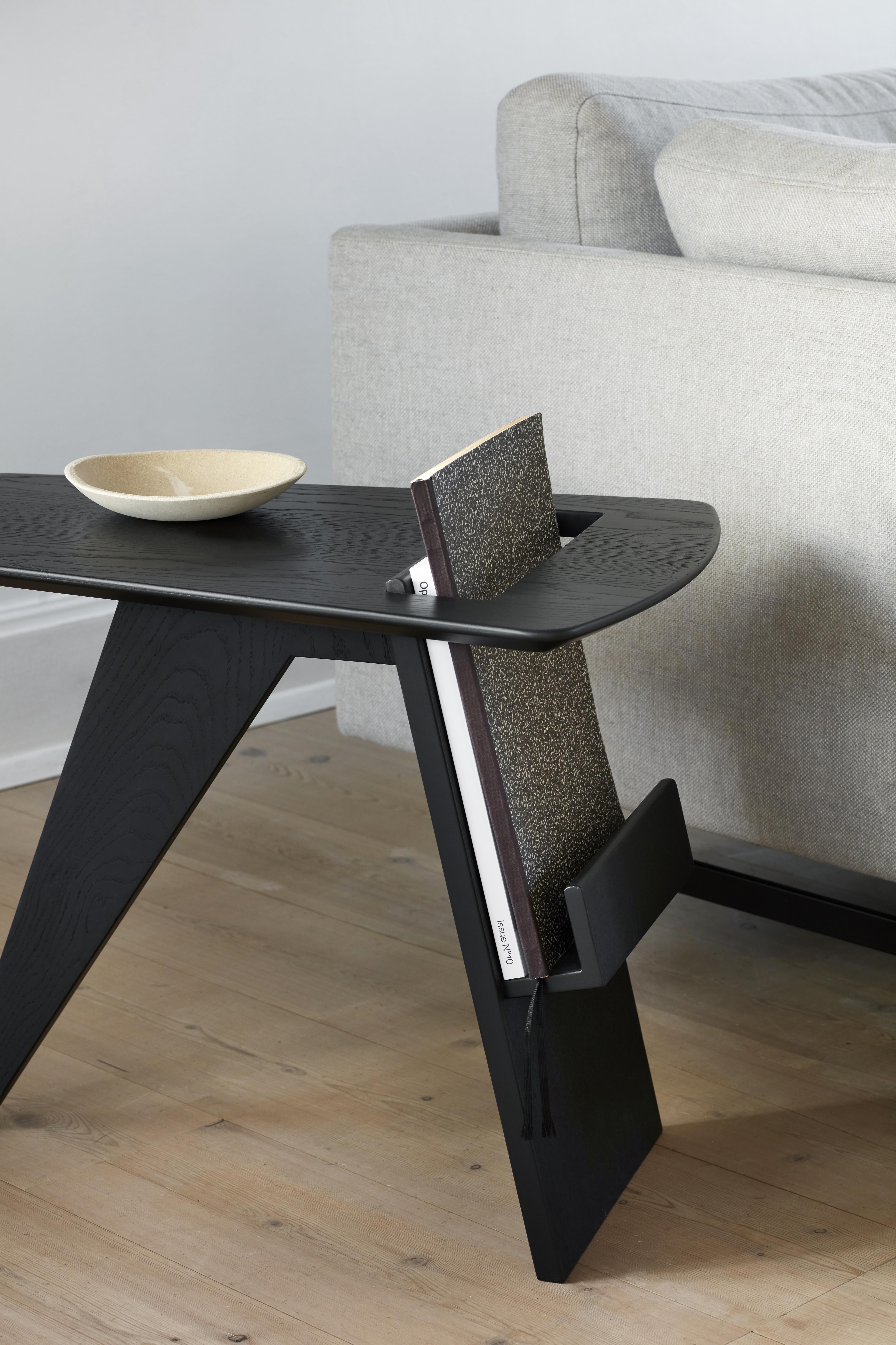 Magazine Table by Jens Risom