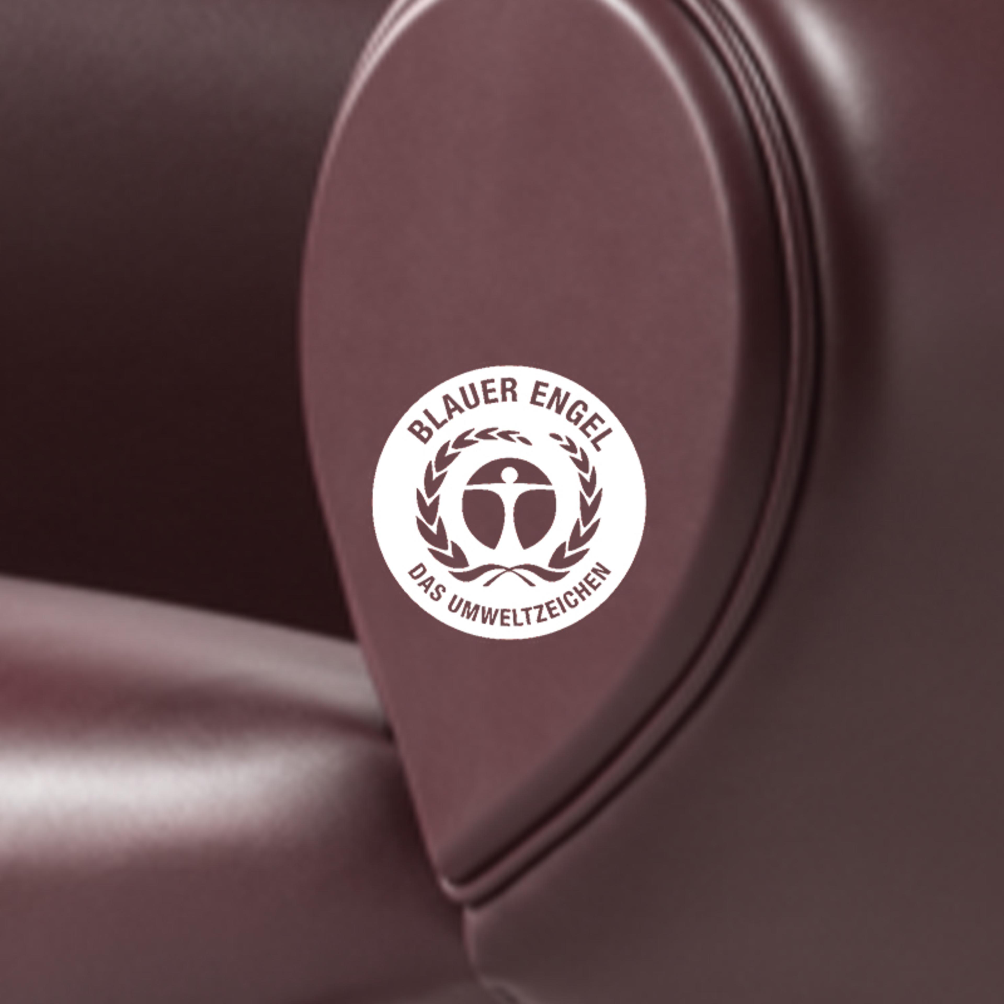 Organic Standard Certification Logo on Wegner Ox Chair