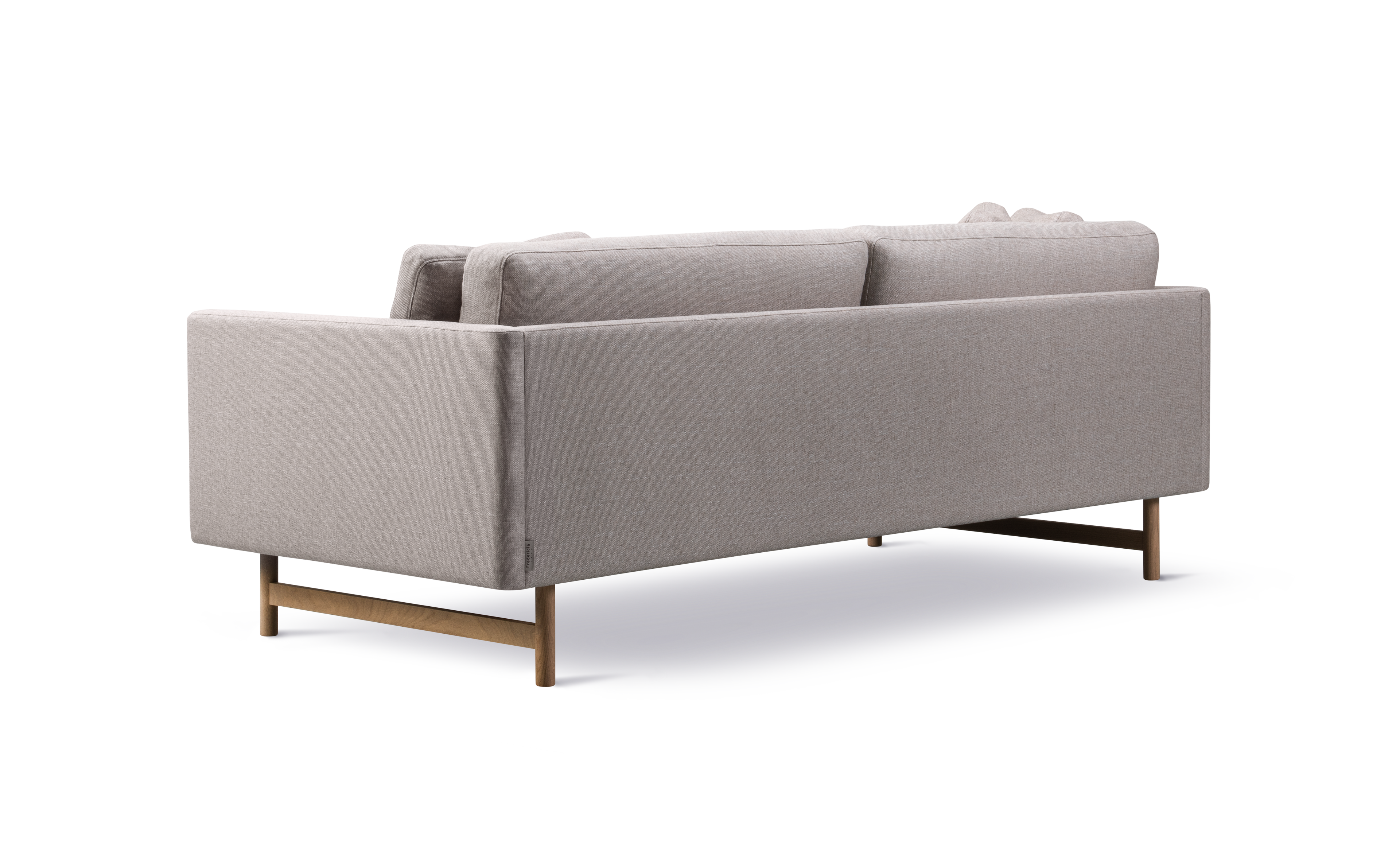 Calmo Sofa - Sunniva 717 / Oak lacquered