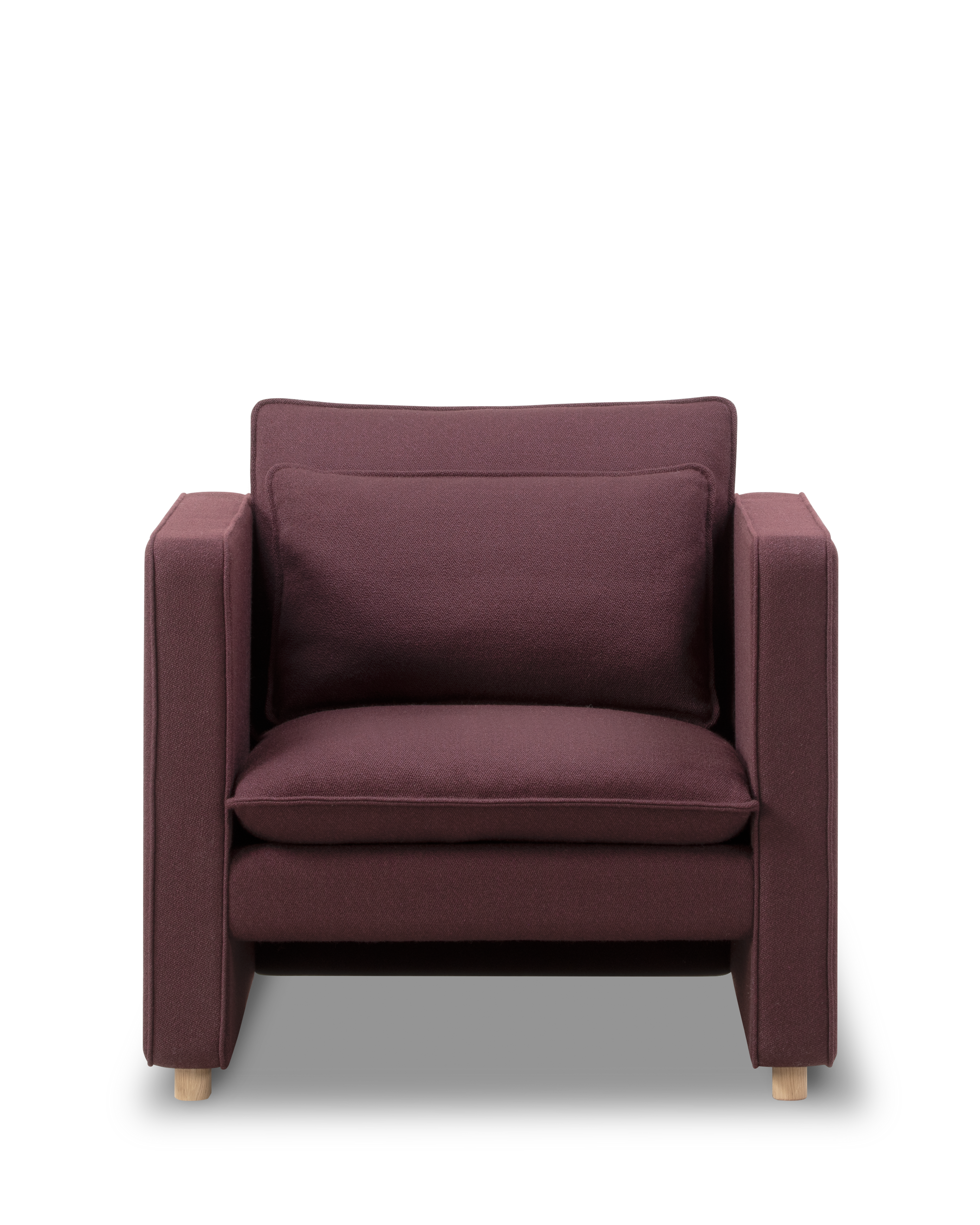 Jota Lounge Chair - Vidar 693 / Oak Light Oil  (with decorative cushion in Vidar 693)