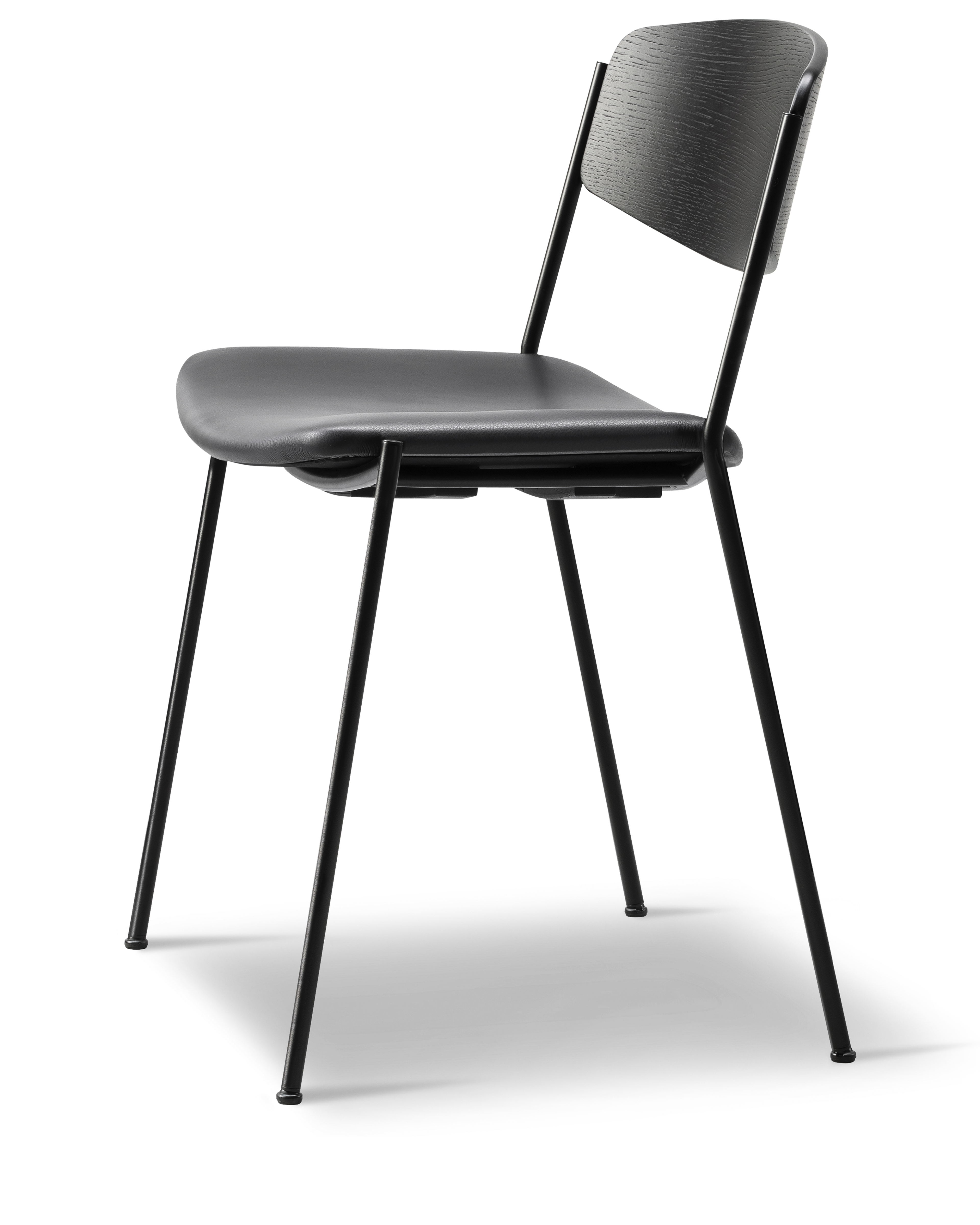 Lynderup - Black lacquered ash / Leather 301 Omni / Black steel frame