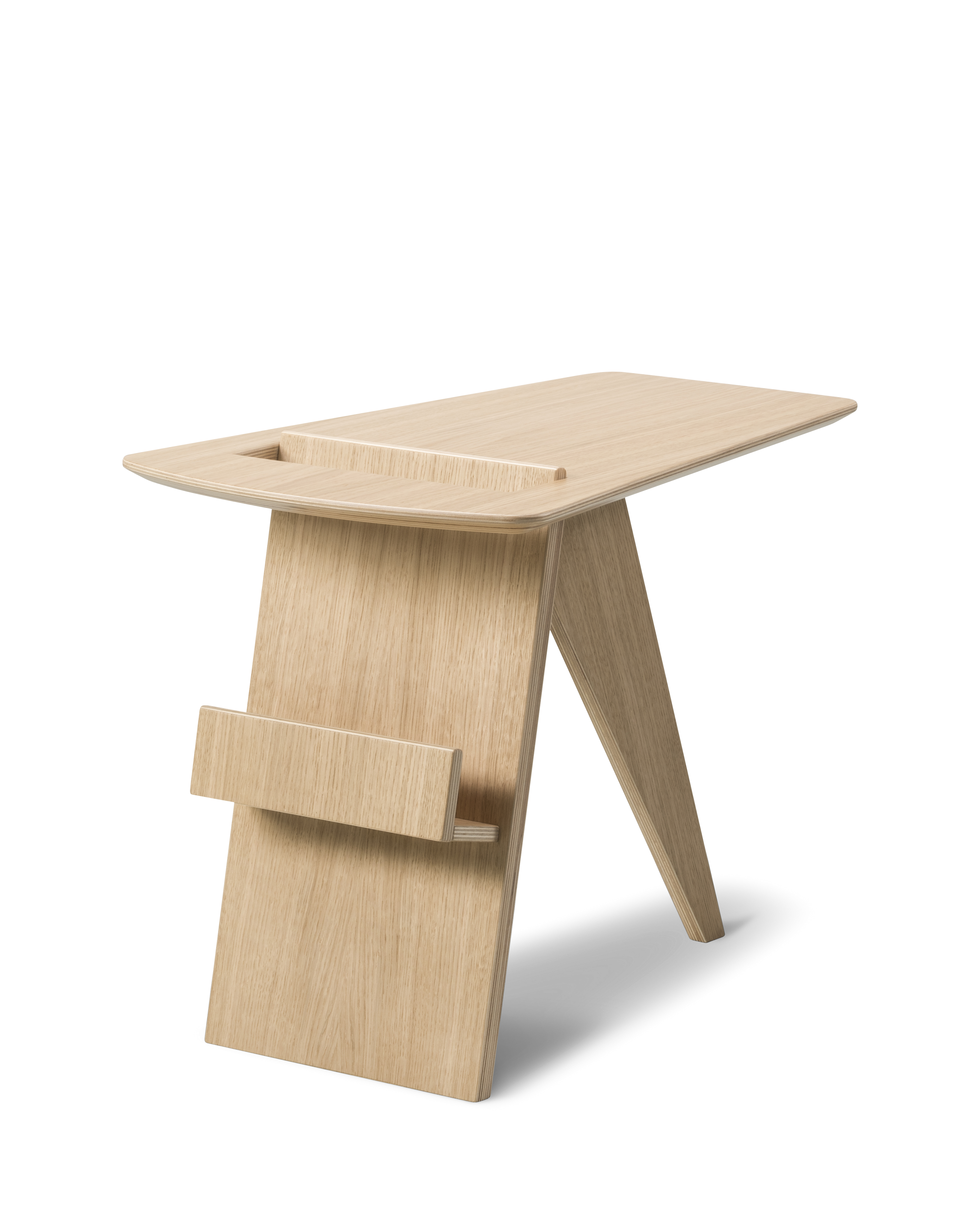 Magazine Table - Lacquered oak