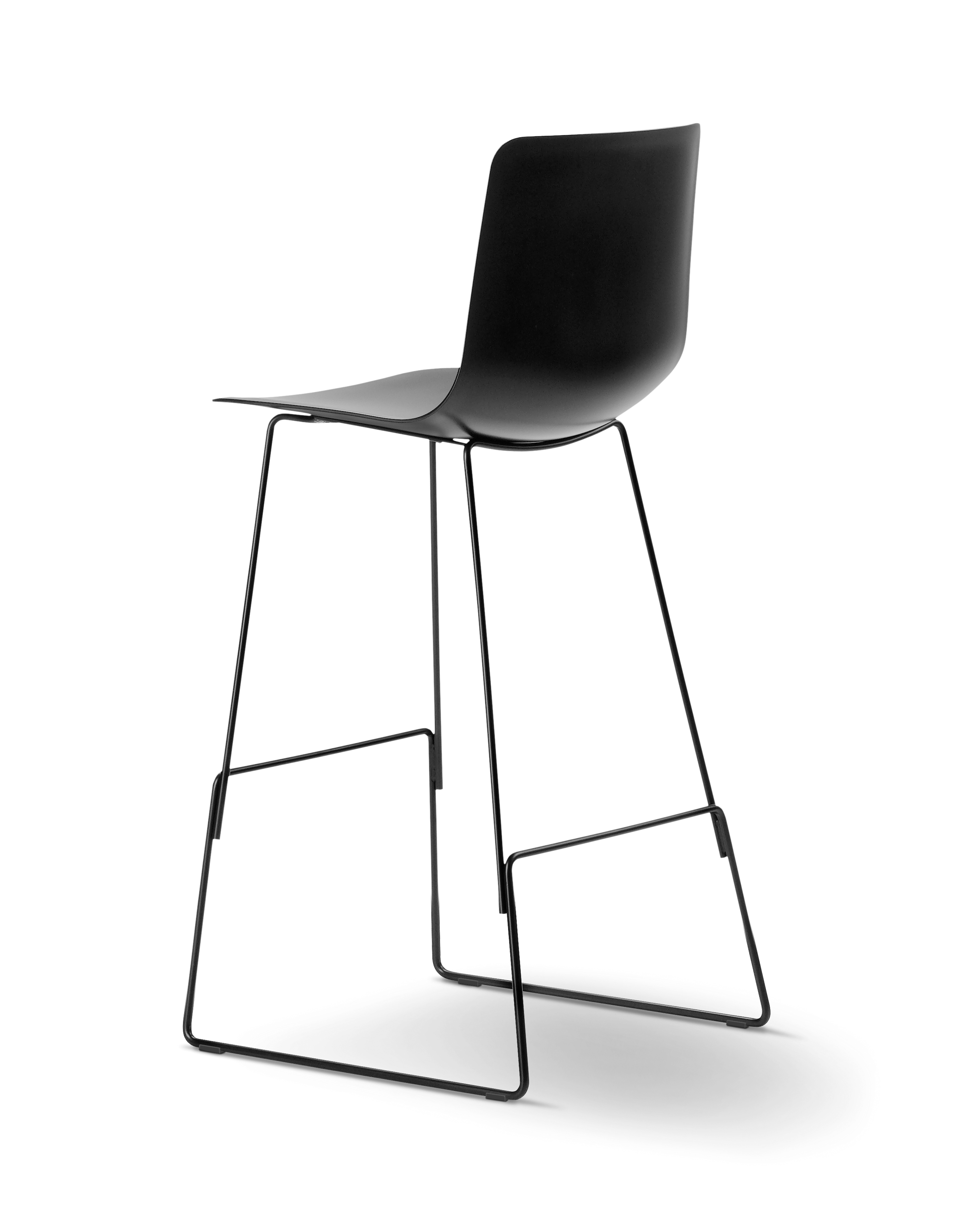 Pato Sledge Barstool - Black / Black frame