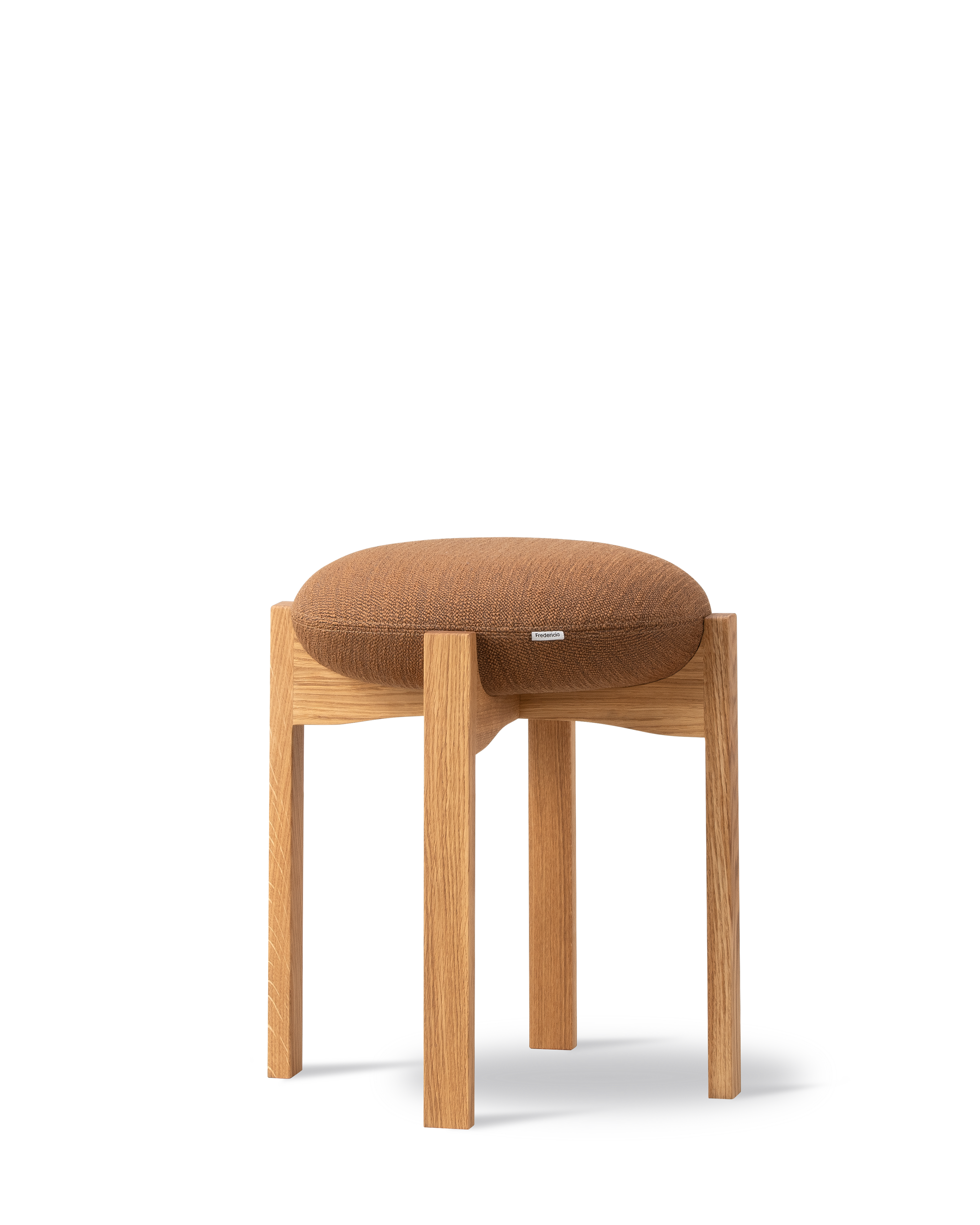 Pioneer Stool - Odino RC64 / Oak oil