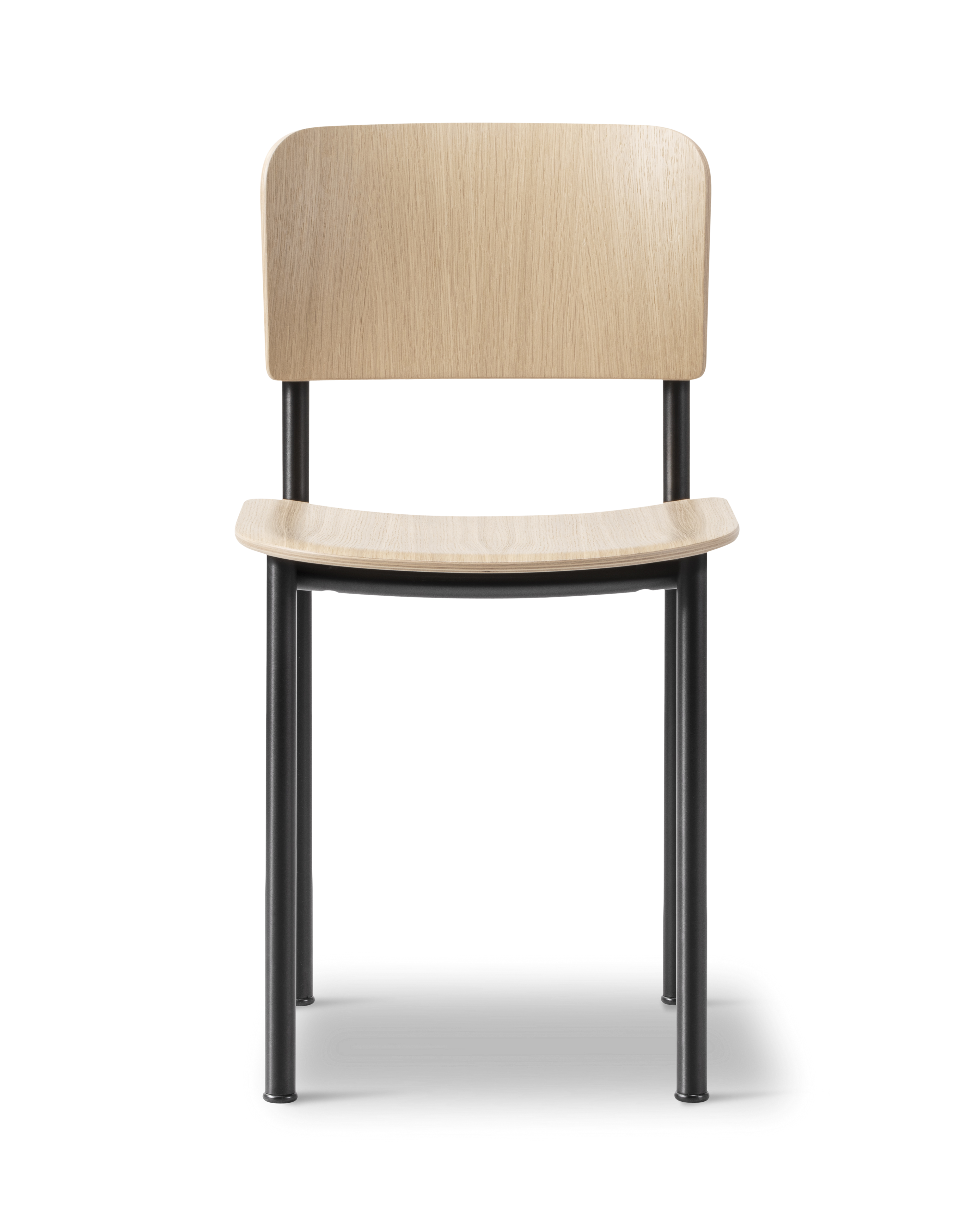 Plan Chair - Oak lacquered / Black steel frame