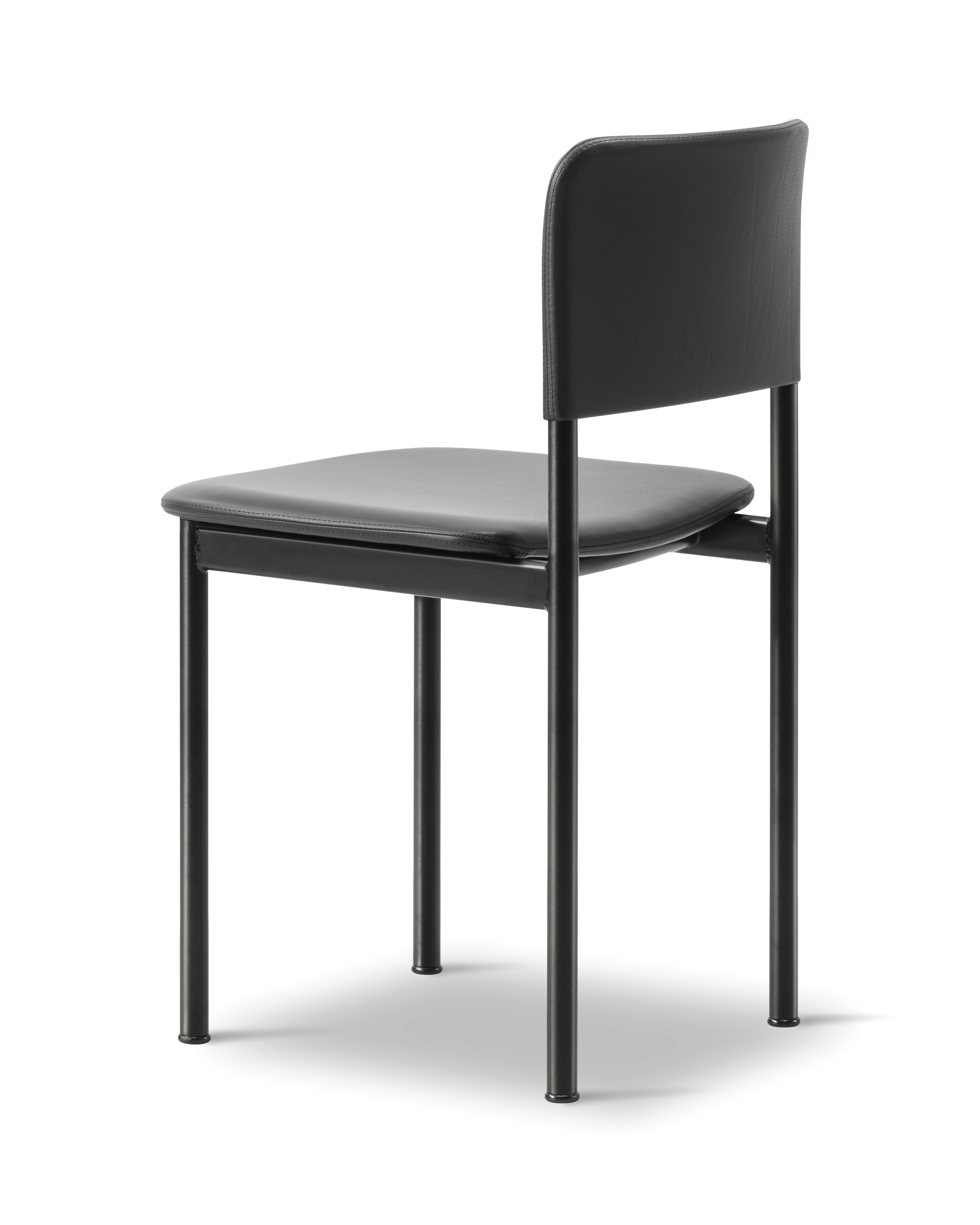 Plan Chair - Leather 301 Max / Black steel frame