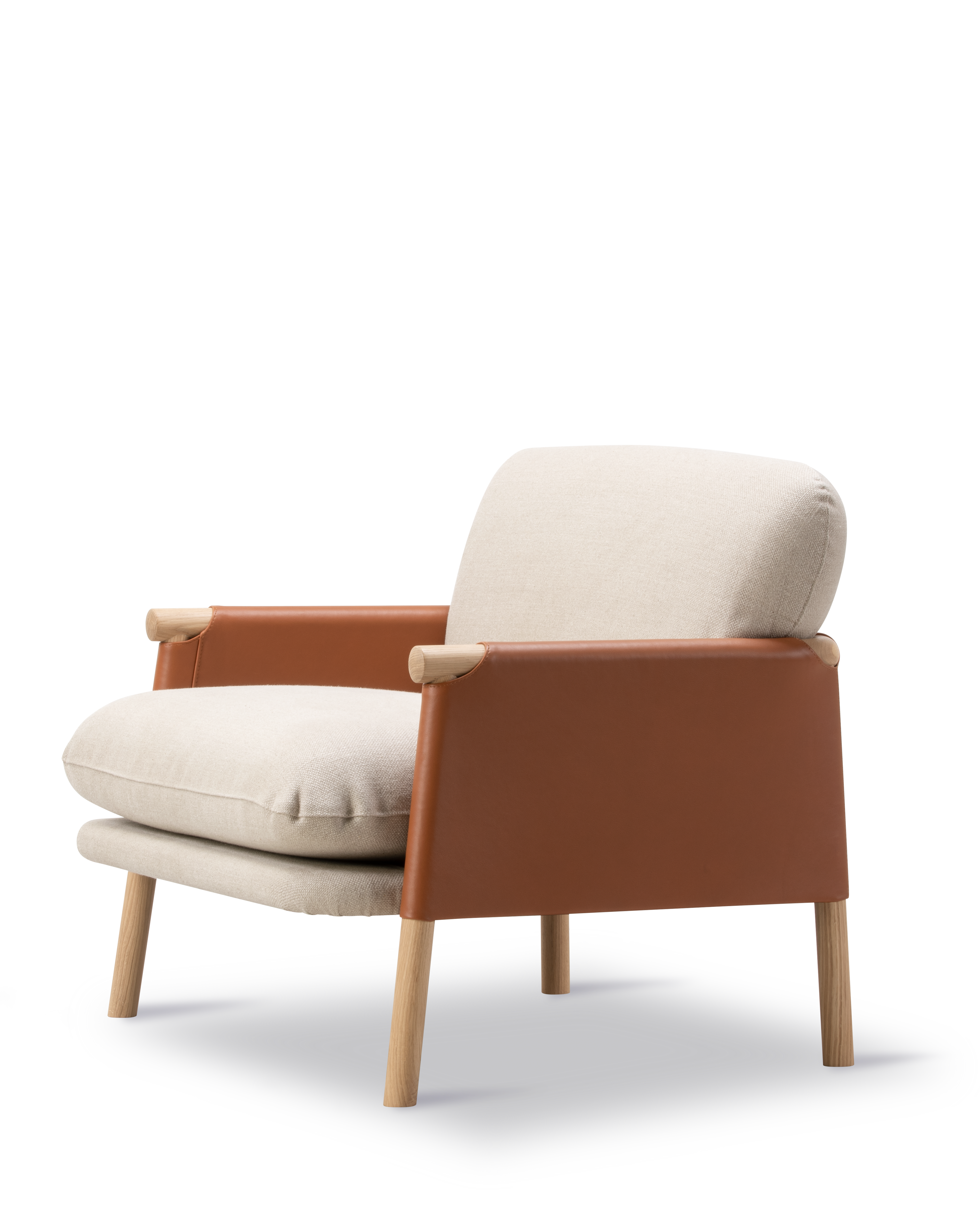 Savannah Lounge Chair - Leather 95 Max / Grand Linen 0024 / Oak light oil