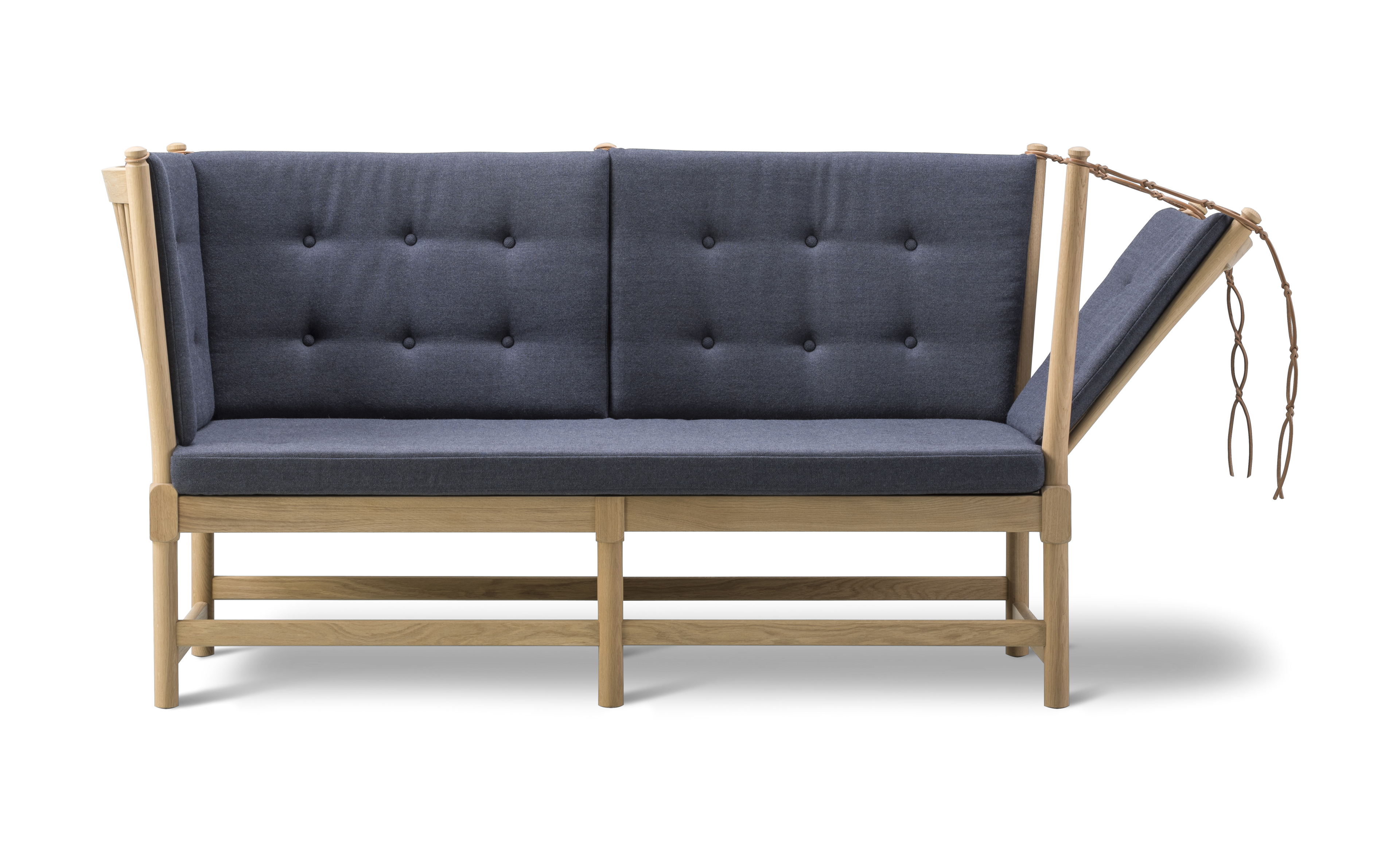 Spoke-Back Sofa - Capture 5201 / Oak soap