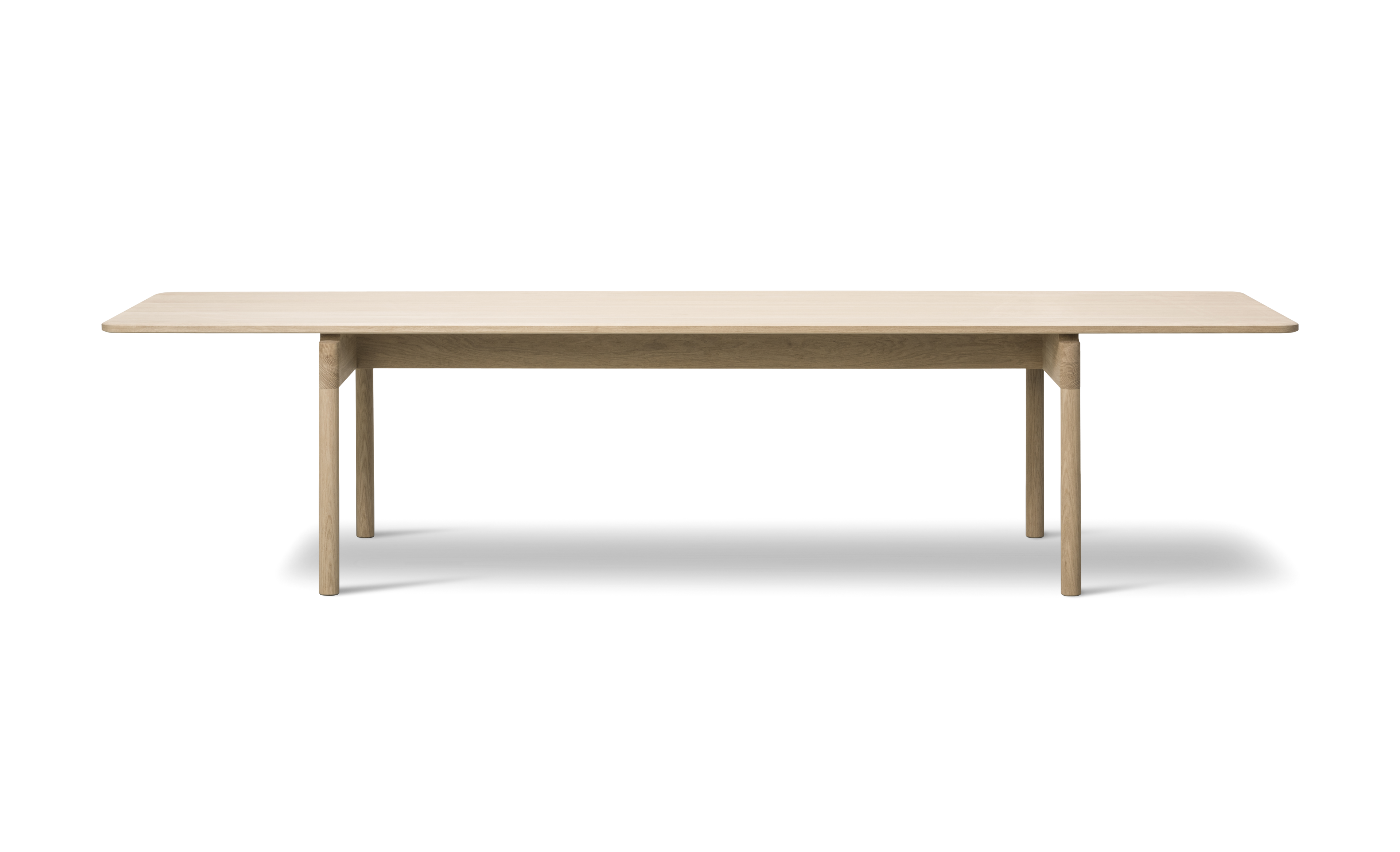 Cecilie Manz - Post Table 320 cm