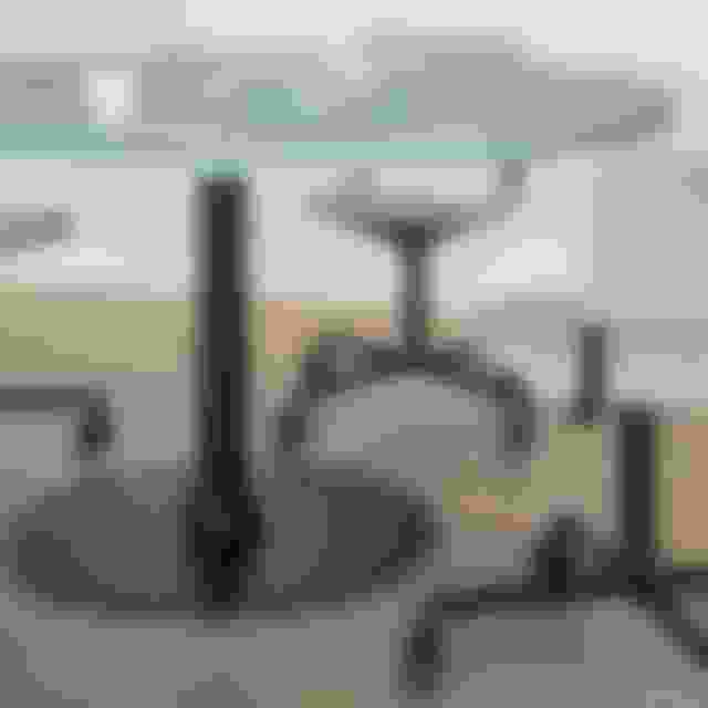 PlanColumnTable150cmBlueHazeLinoleumBlack_PlanStudioChairVidar123Black.jpg