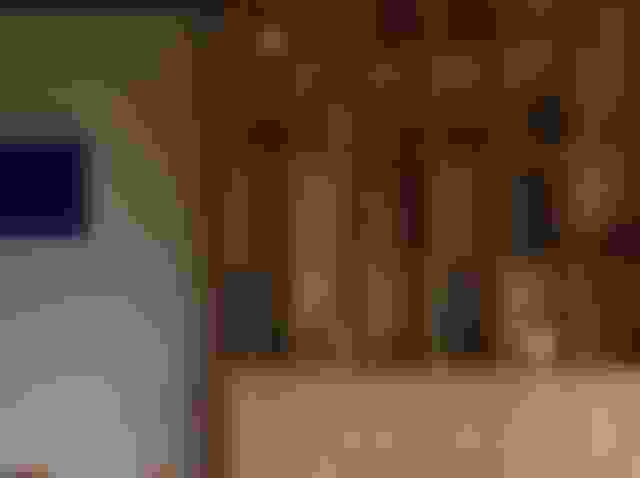 MK66 Bookcase with partitions - Oak Oil