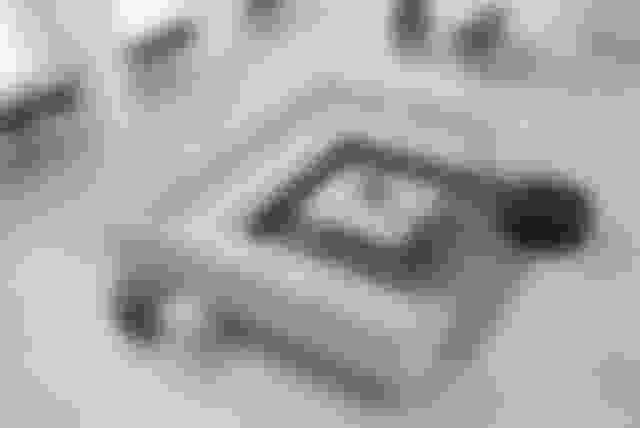 Calmo_Elements_Piloti_Alu_Sequoia_Swoon_Mono_Spine_tfqvfg.jpg