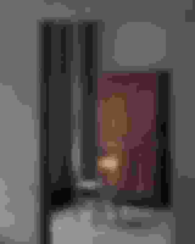 J39_chair_crop.jpg