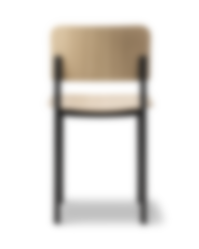 Plan Chair - Oak lacquered / Black steel frame