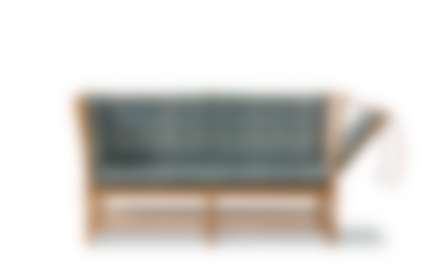 Spoke-Back Sofa - Firo 985  / Oak Oil