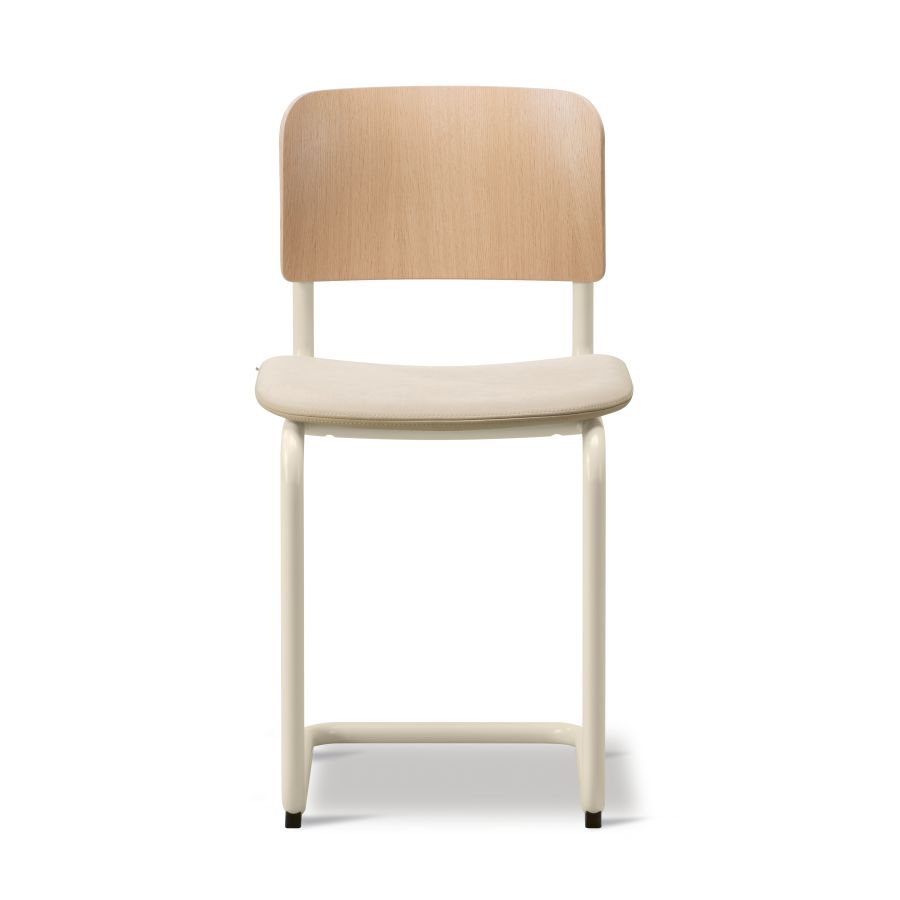 Plan Cantilever Chair by Fredericia