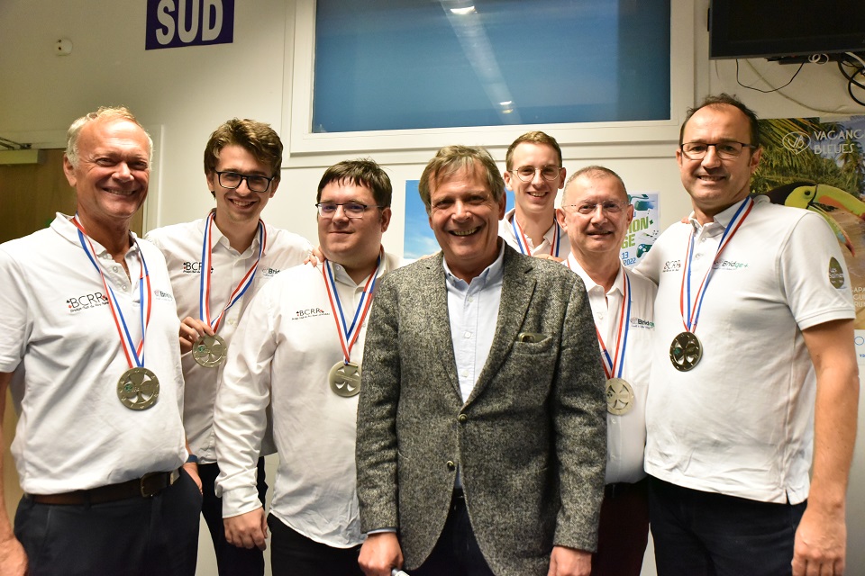 DNx 4 les champions Fédération Française de Bridge DNx 4 les champions Fédération Française de Bridge