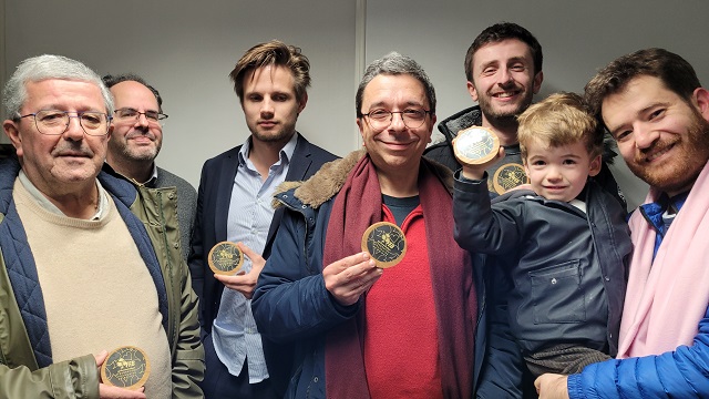 Les finalistes : Philippe Chottin, David Harari, Benjamin Marié, Philippe Doussot, Thibait Vincenot, Roméo et Alexandre Kilani