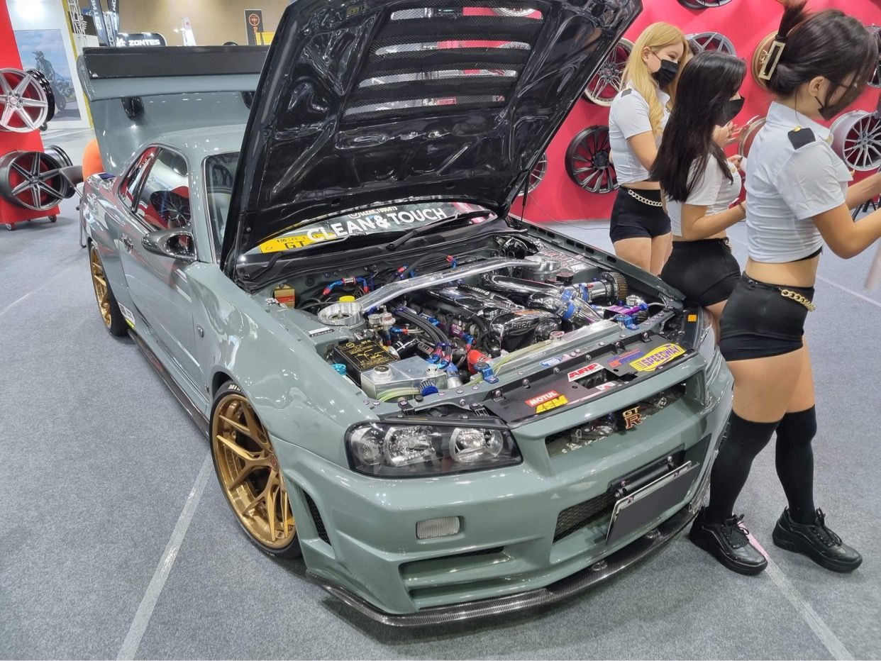 2001 Nissan R34 - image 5
