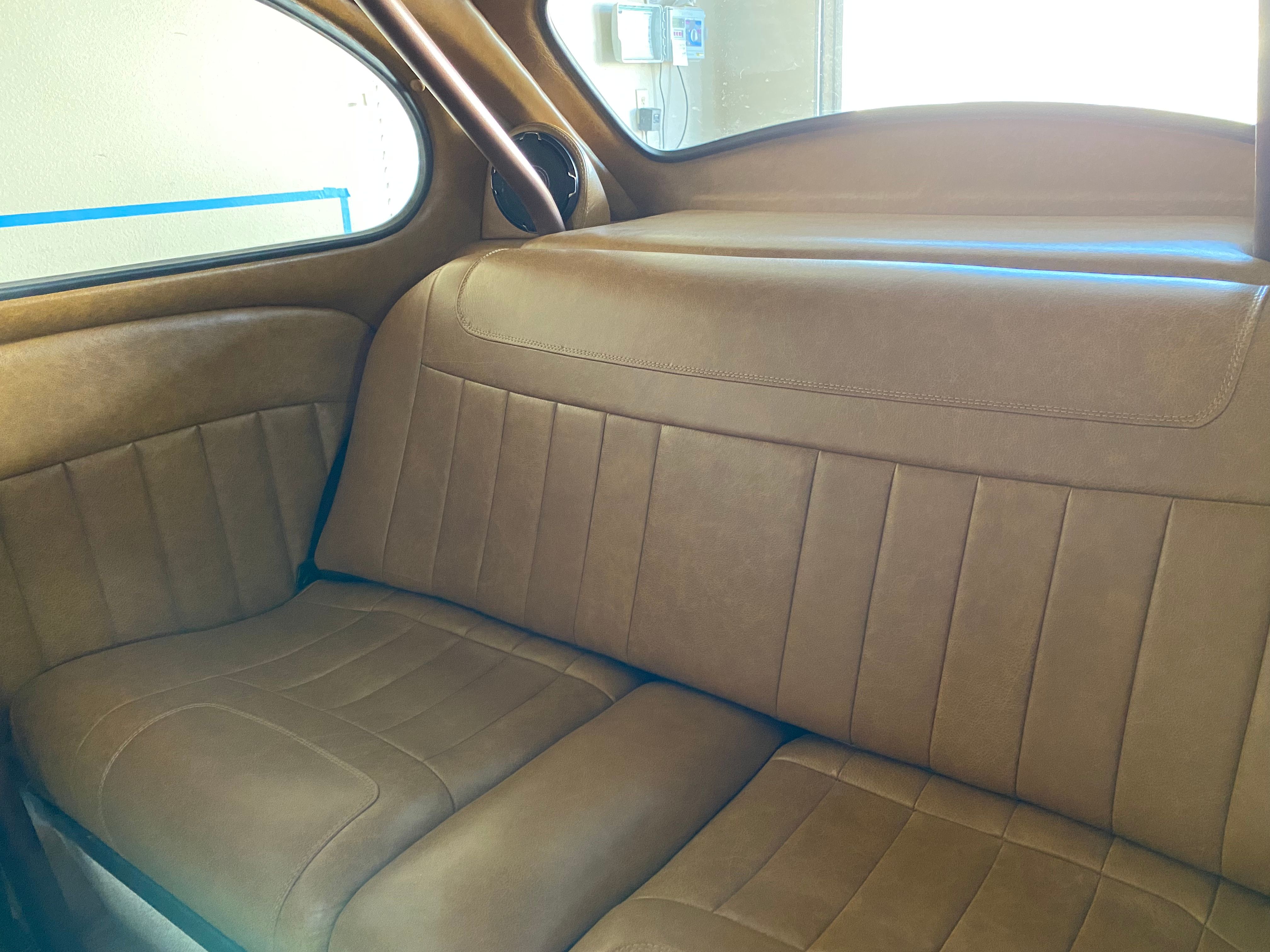 1965 VW Beetle - image 3