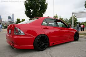 2002 Lexus IS300 - image 2