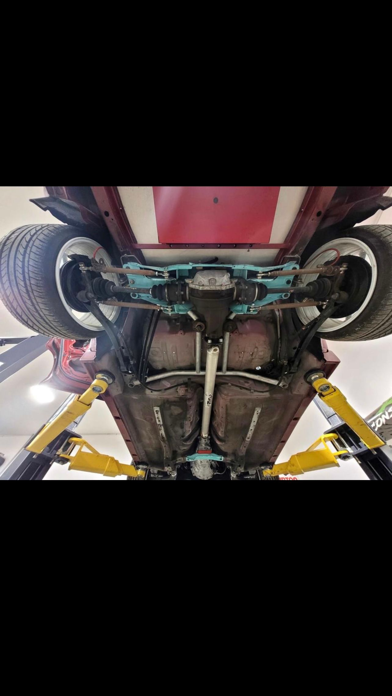 2008 Subaru Forester - image 2