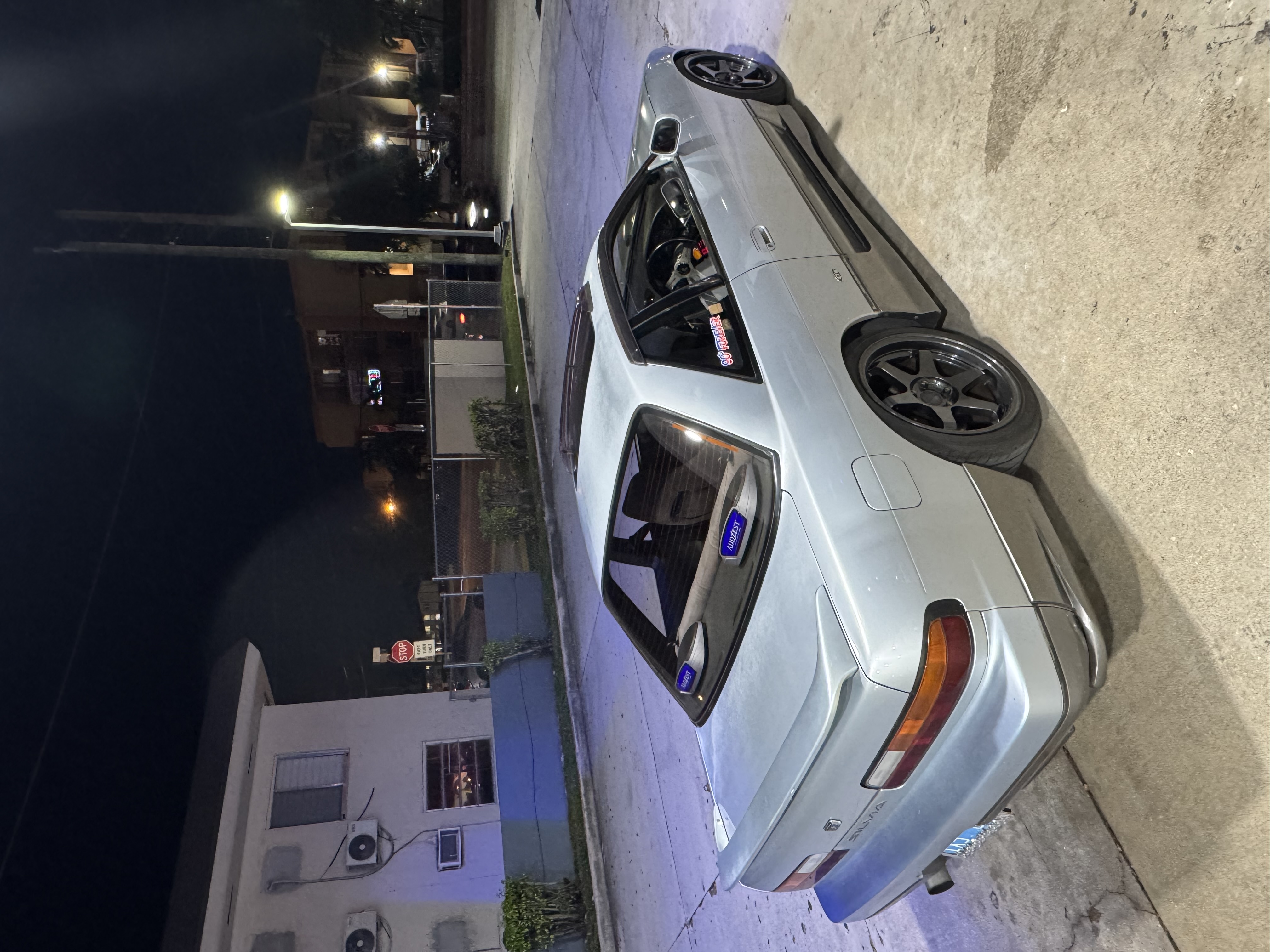 1989 Nissan Silvia - image 2