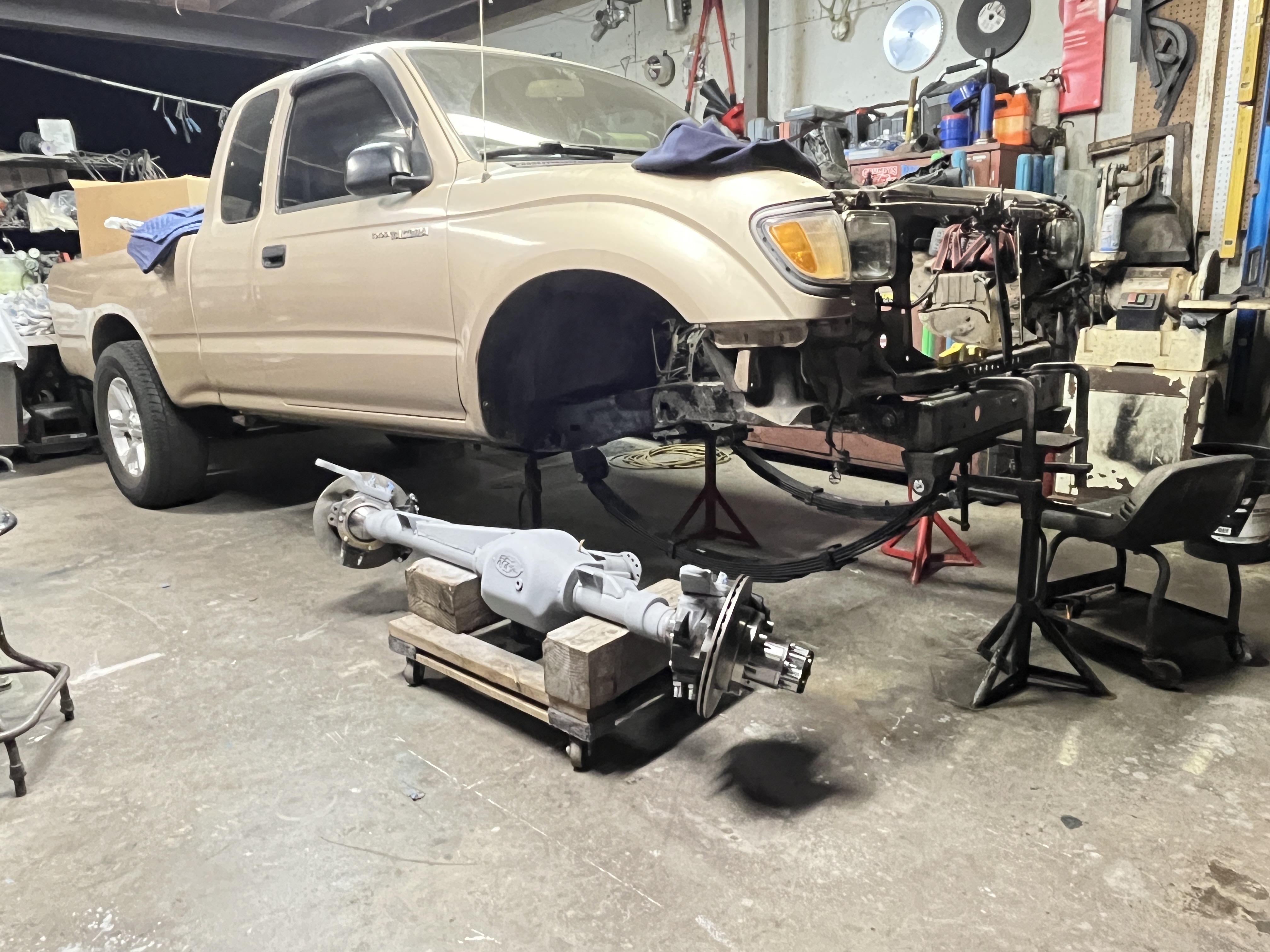 1995 Toyota Tacoma - image 6