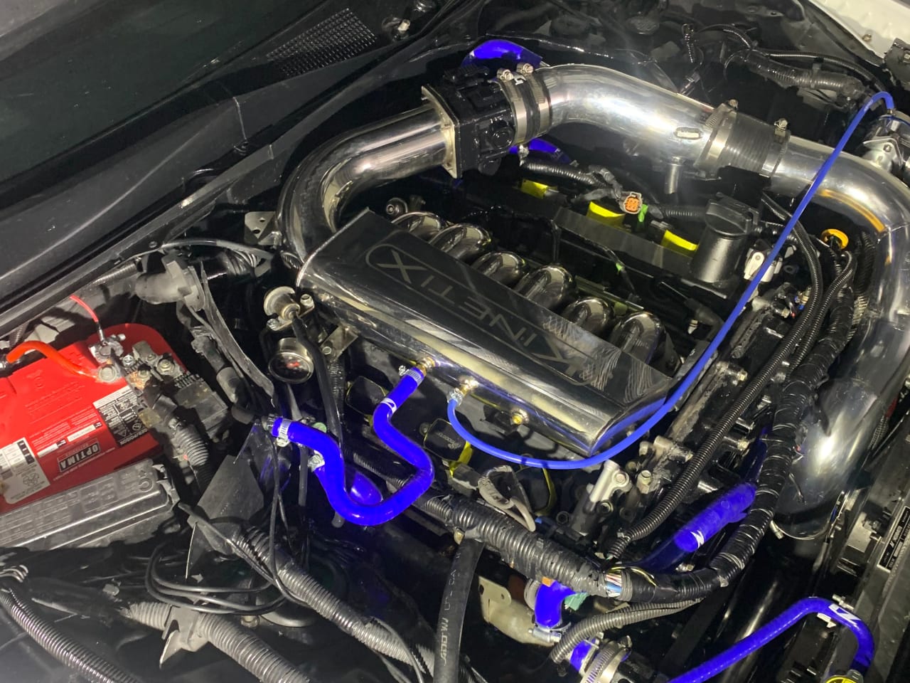 2003 Infiniti G35 - image 2