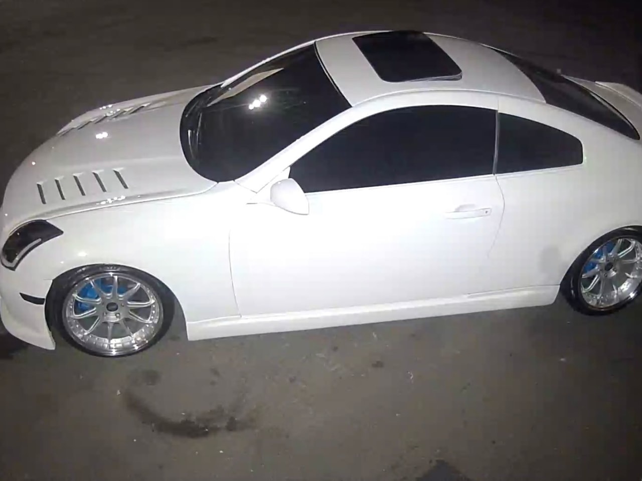 2003 Infiniti G35 - image 4