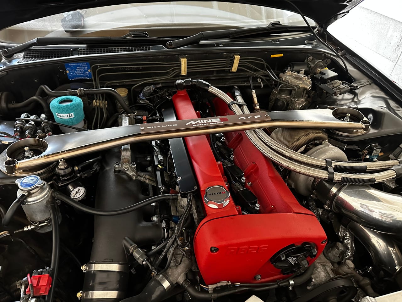 1992 Nissan R32 Skyline GTR - image 2