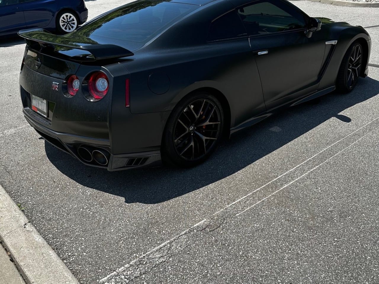 2018 Nissan R35 GTR - image 1