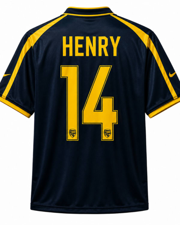 Arsenal 2004/05 Away