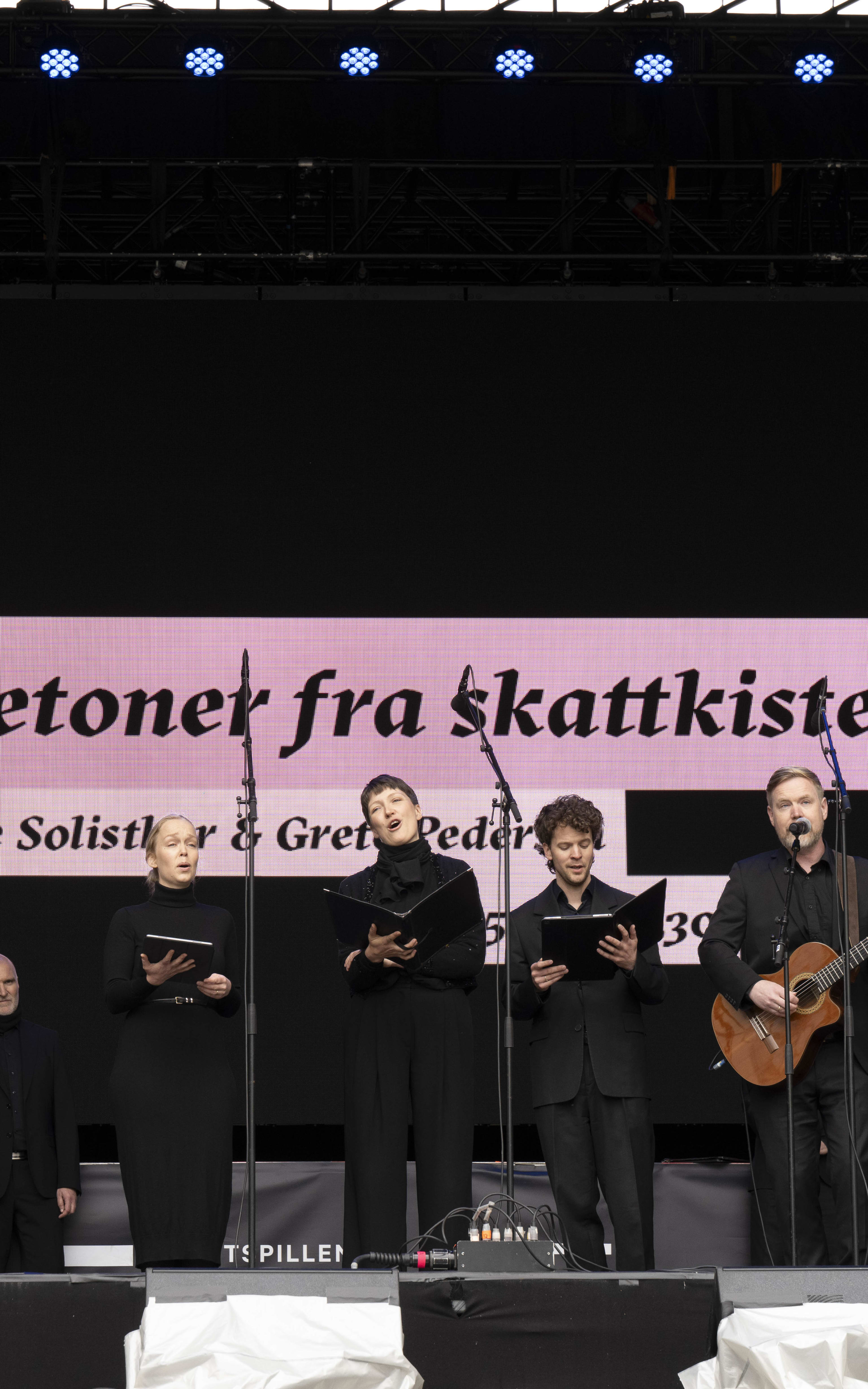 Folketoner fra skattkisten. Foto: Thor Brødreskift
