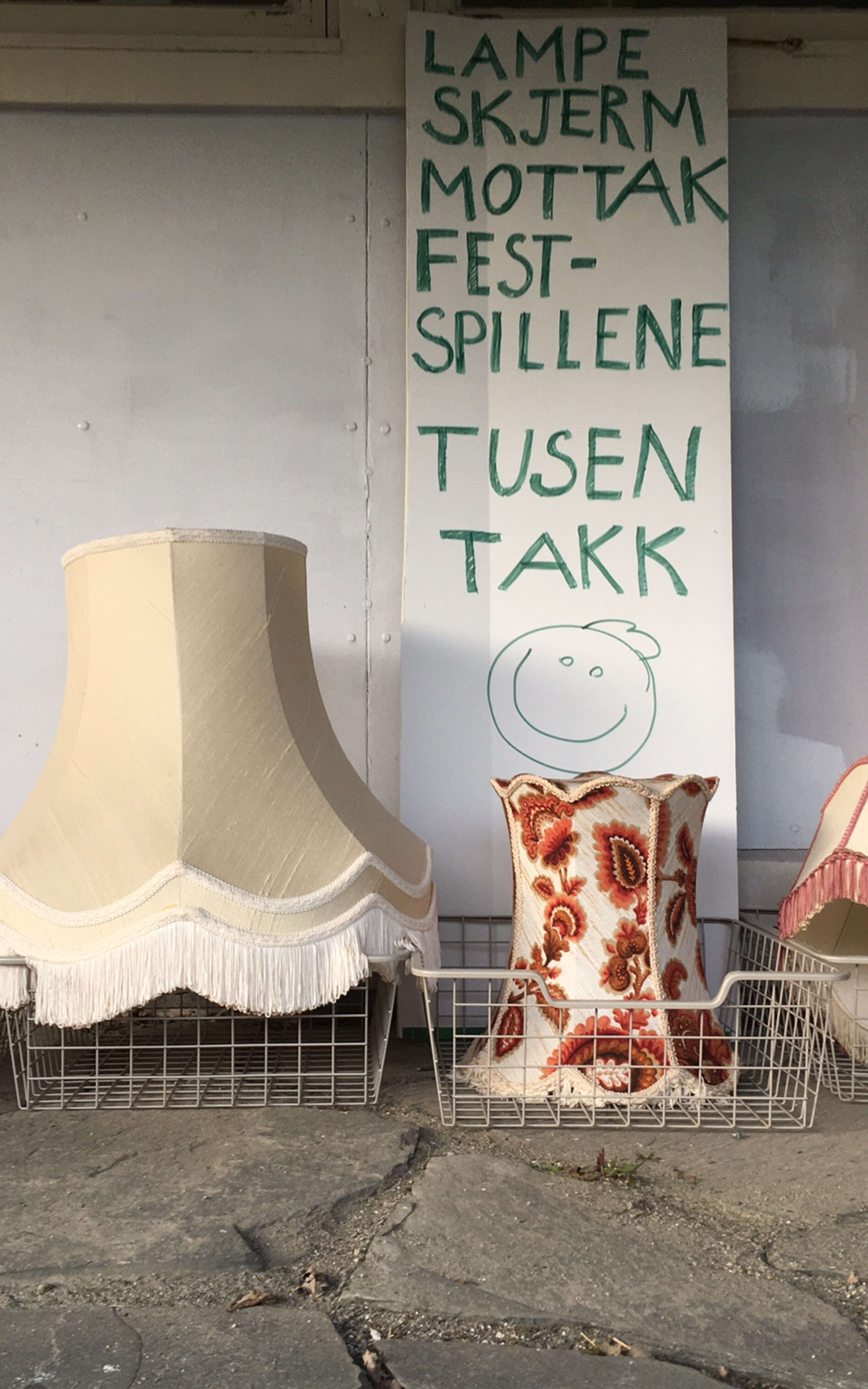 At Lise Christensen's Home, There Is A 24-Hour Reception Where People Can Deliver Their Lampshades. Photo: Vill.