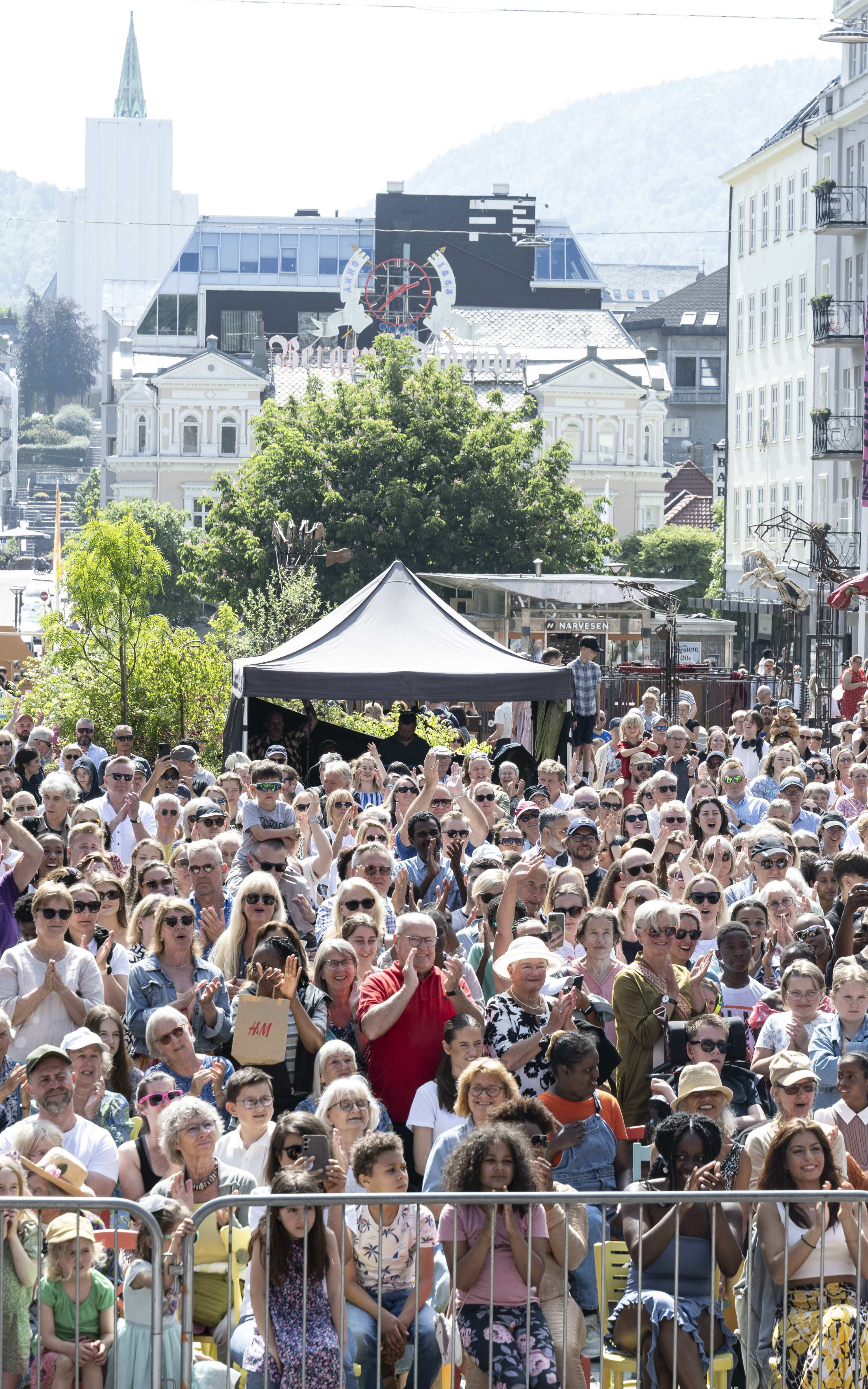 Fargespill 20 år. Foto: Thor Brødreskift
