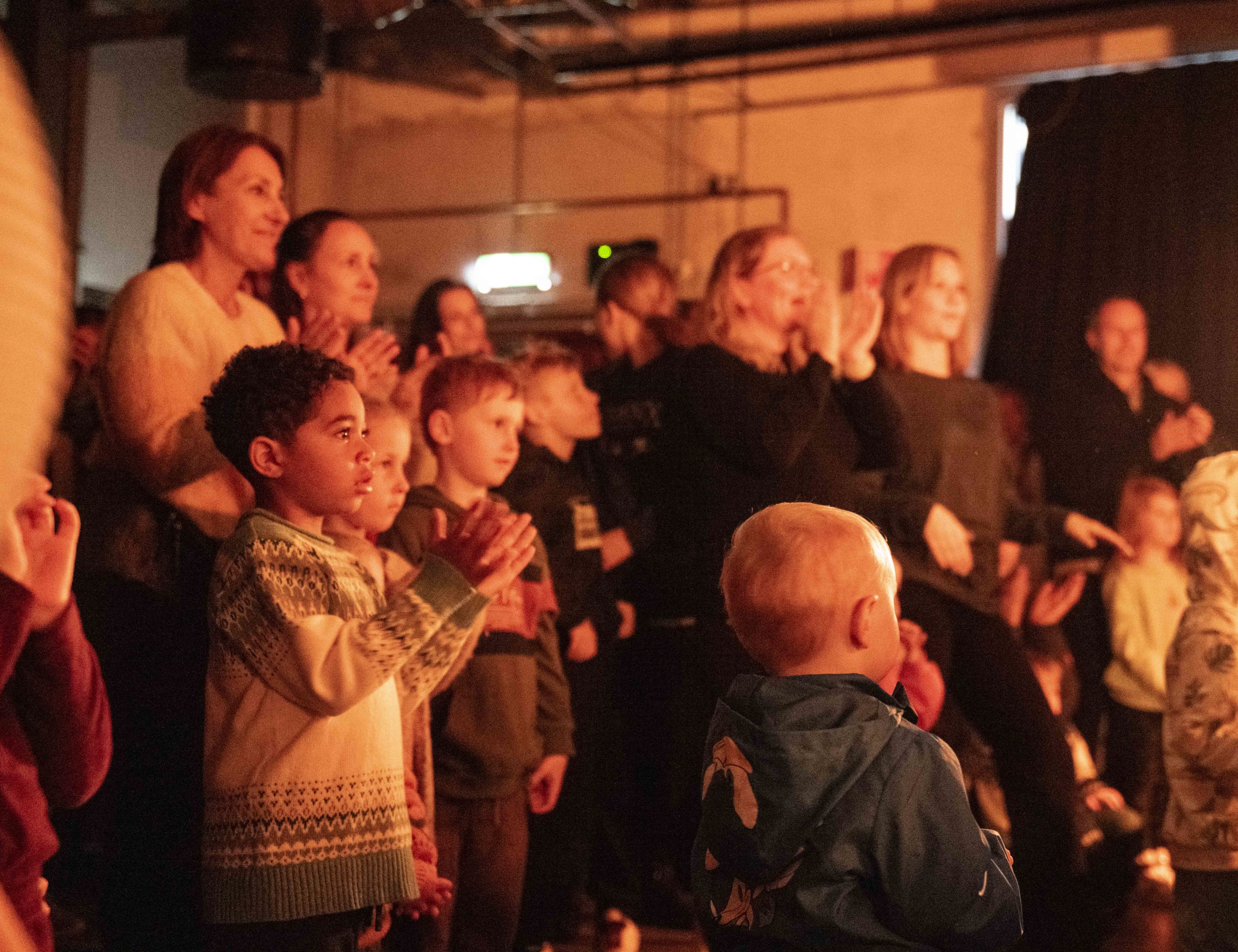 JUNG danser. Foto: Thor Brødreskift