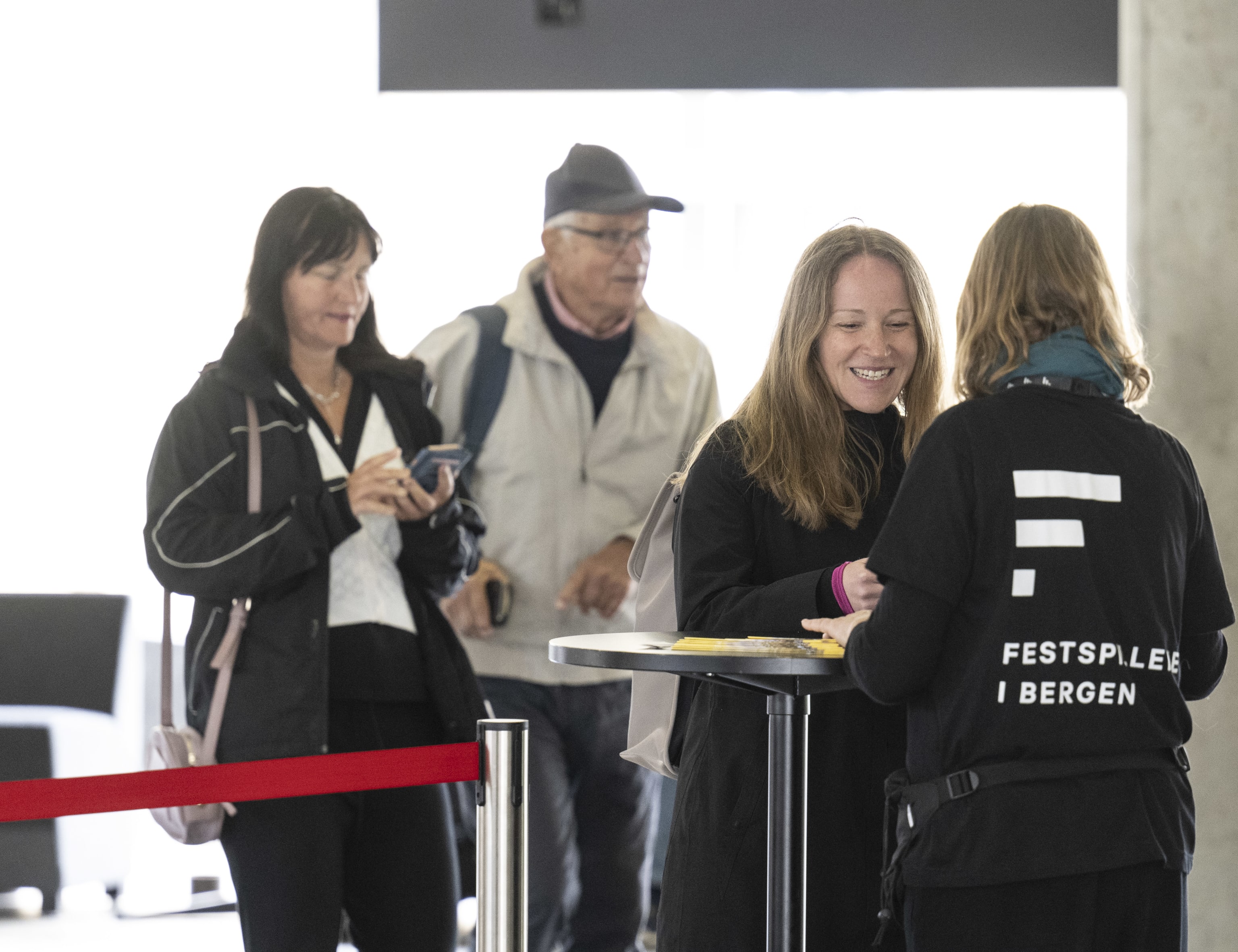 Stikk innom. Foto: Thor Brødreskift