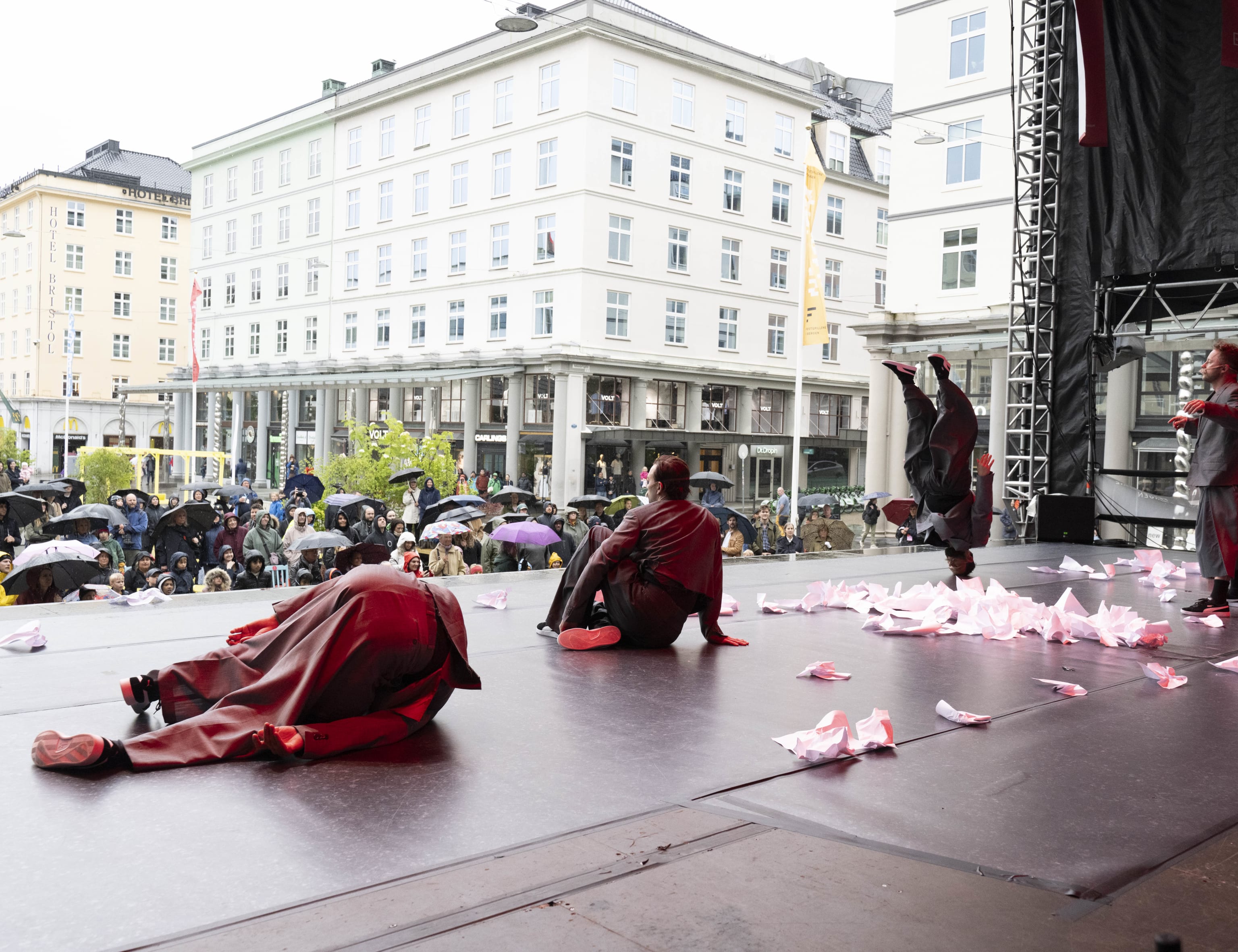 Absence x Grieg. Foto: Thor Brødreskift