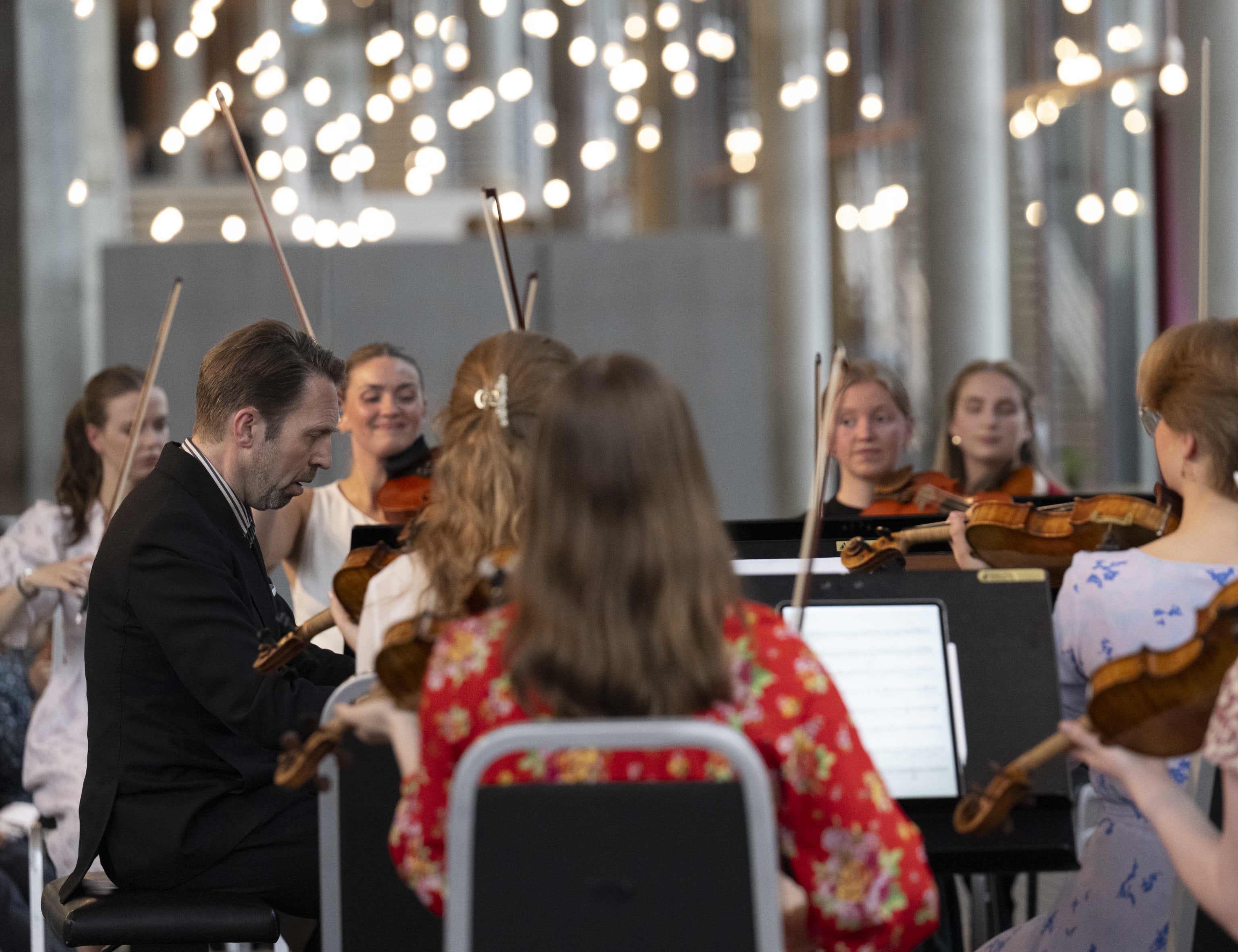 Camerata Bergen m Leif Ove Andsnes. Foto: Thor Brødreskift