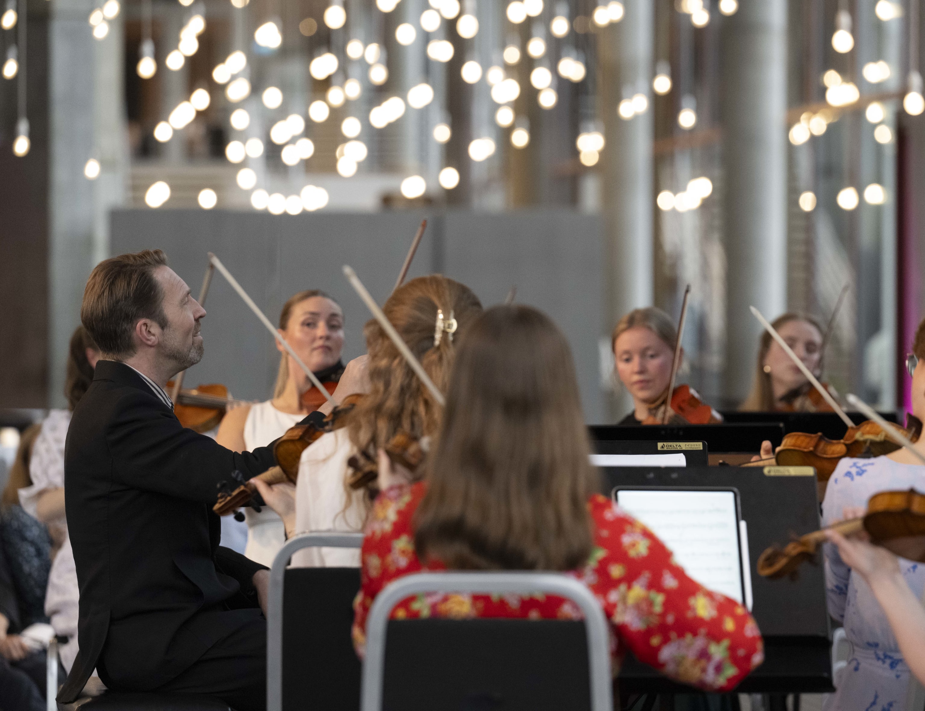Camerata Bergen m Leif Ove Andsnes. Foto: Thor Brødreskift