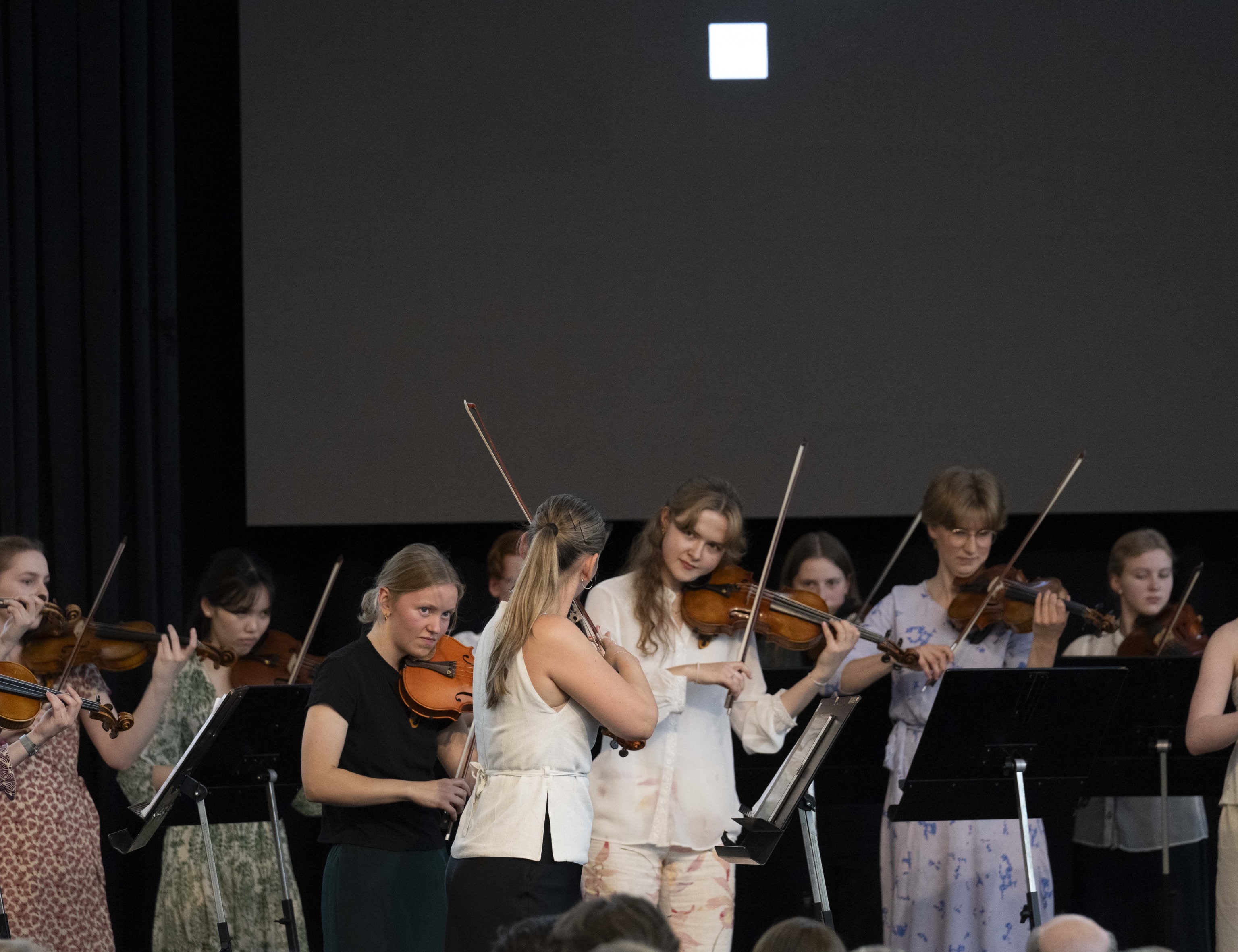 Camerata Bergen m Leif Ove Andsnes. Foto: Thor Brødreskift