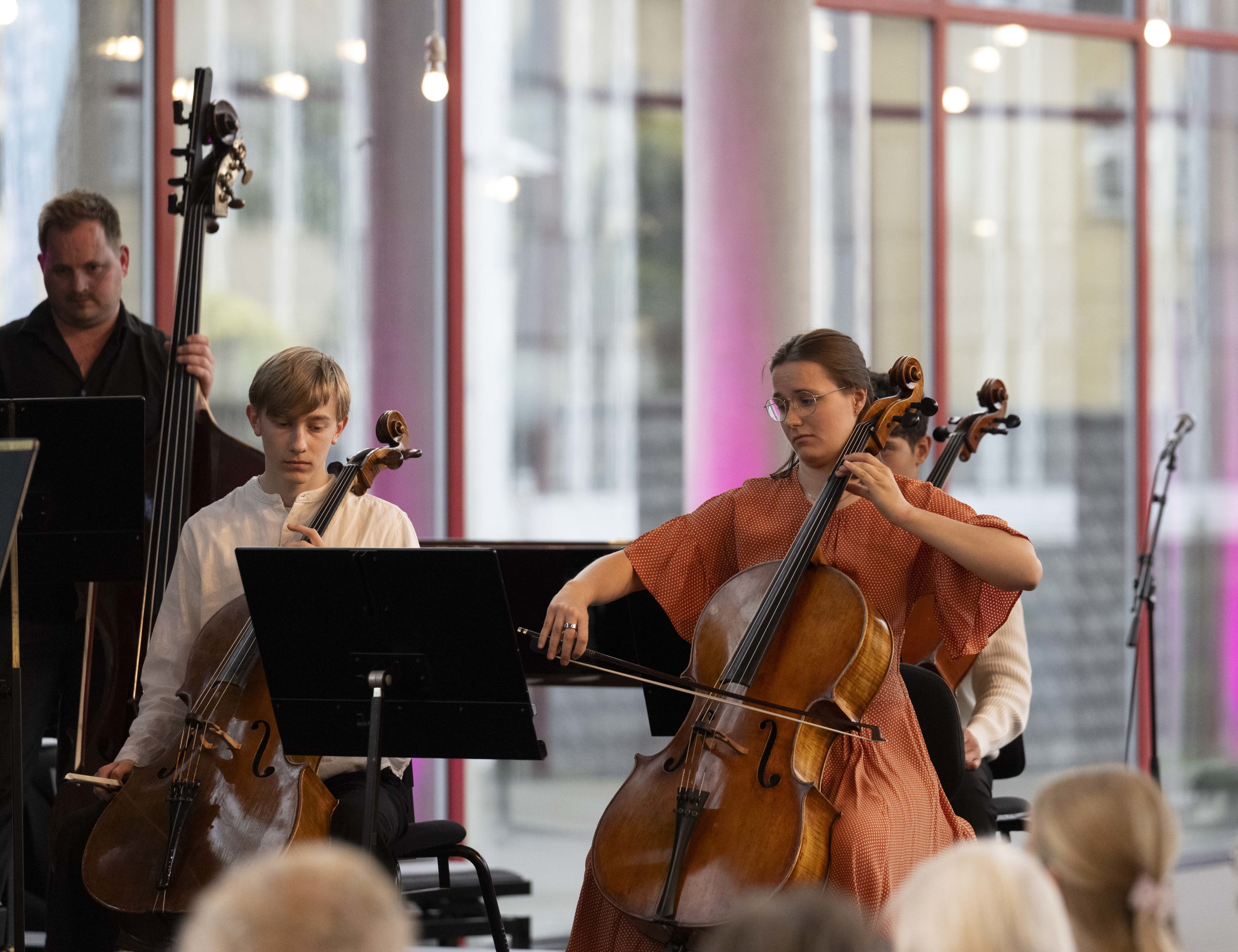 Camerata Bergen m Leif Ove Andsnes. Foto: Thor Brødreskift