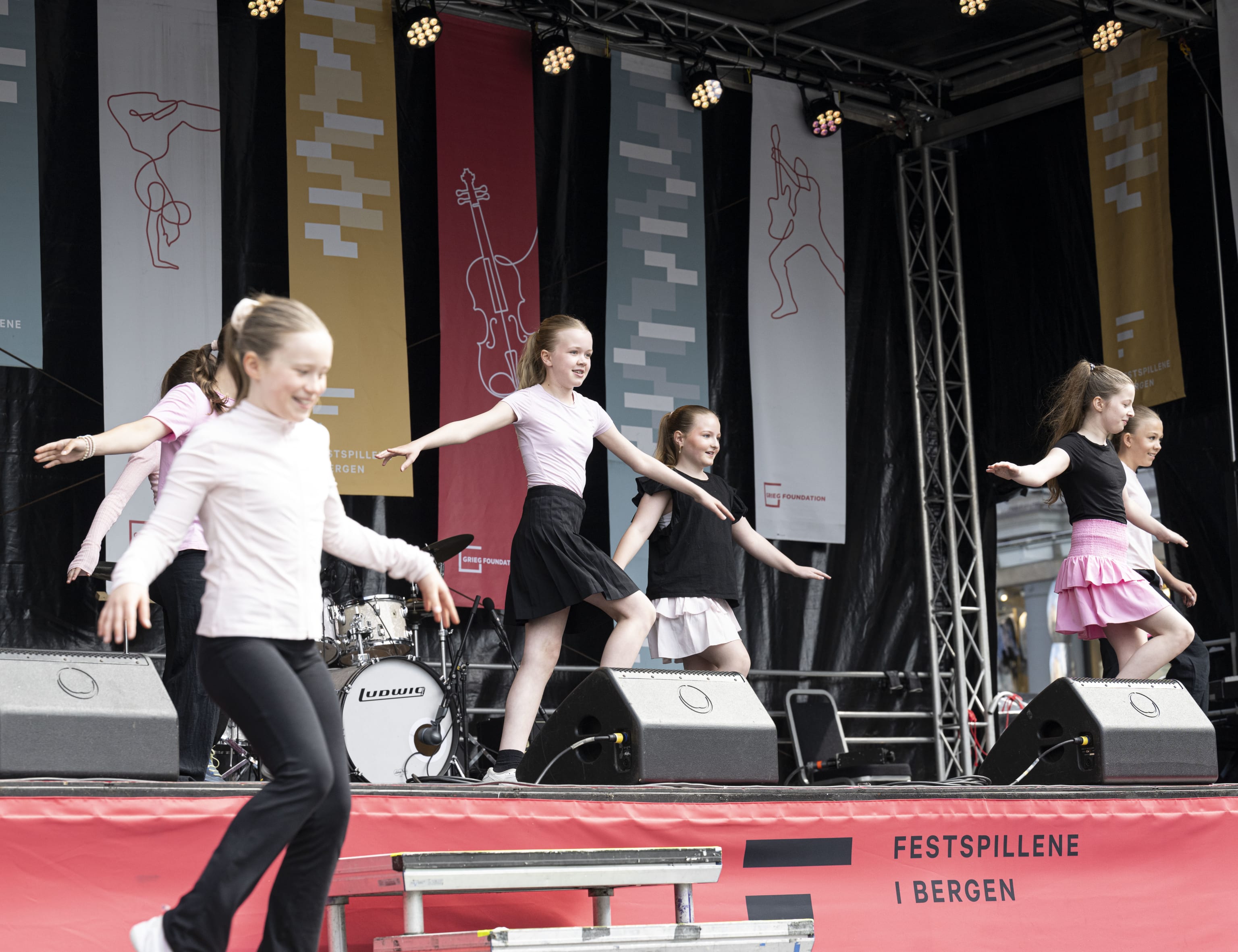 De unges festspilldag. Foto: Thor Brødreskift