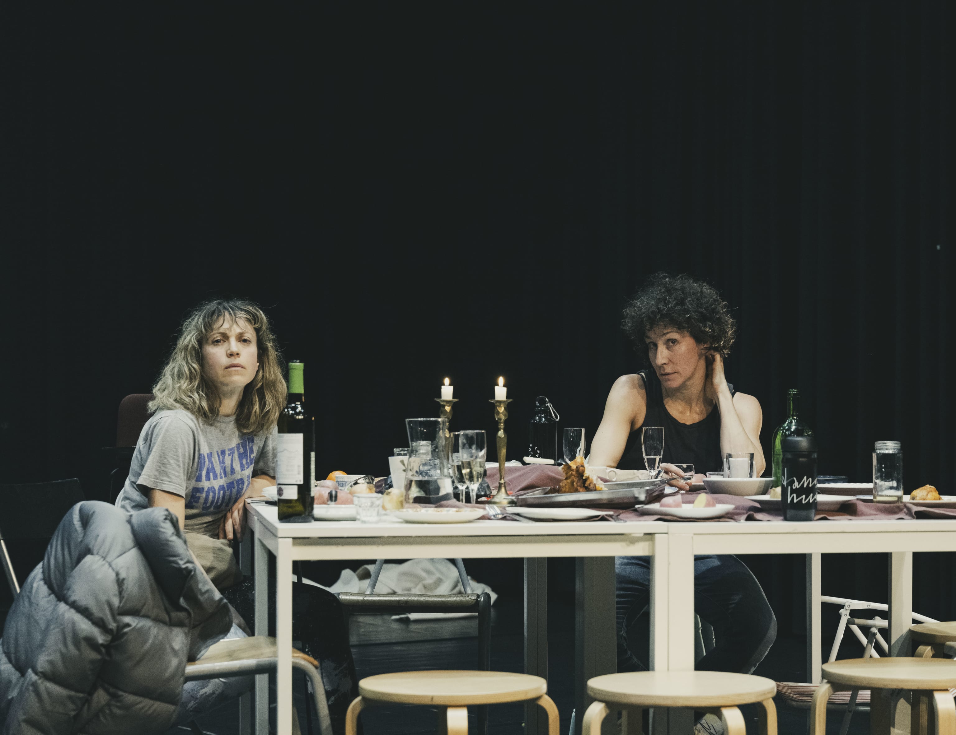 Nicola Gunn og Caroline Eckly i The Chekhov. Foto: Thor Brødreskift