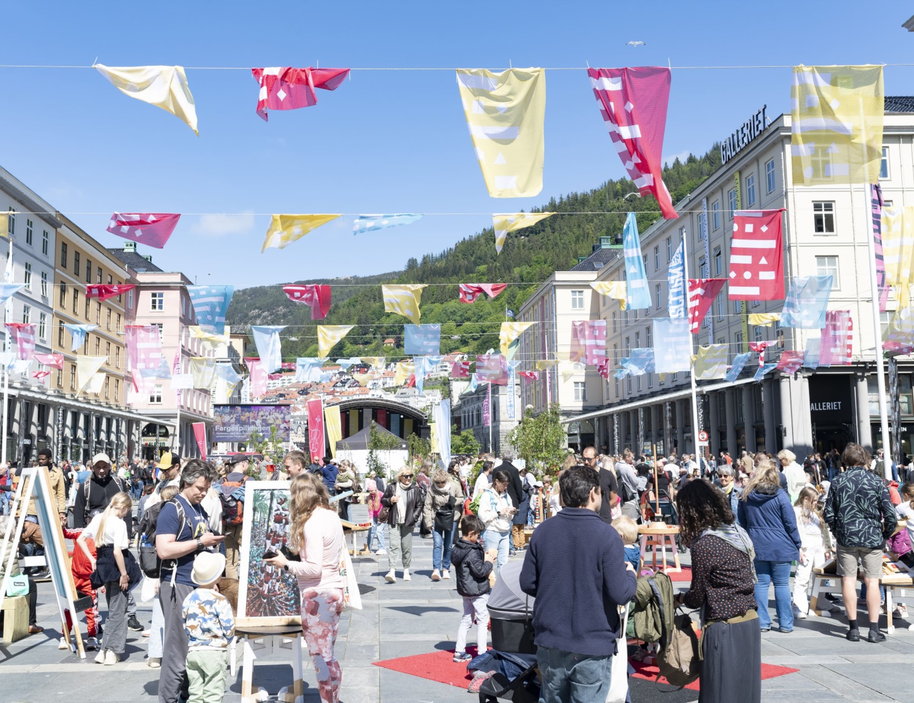 Festallmenningen. Foto: Thor Br&#248;dreskift